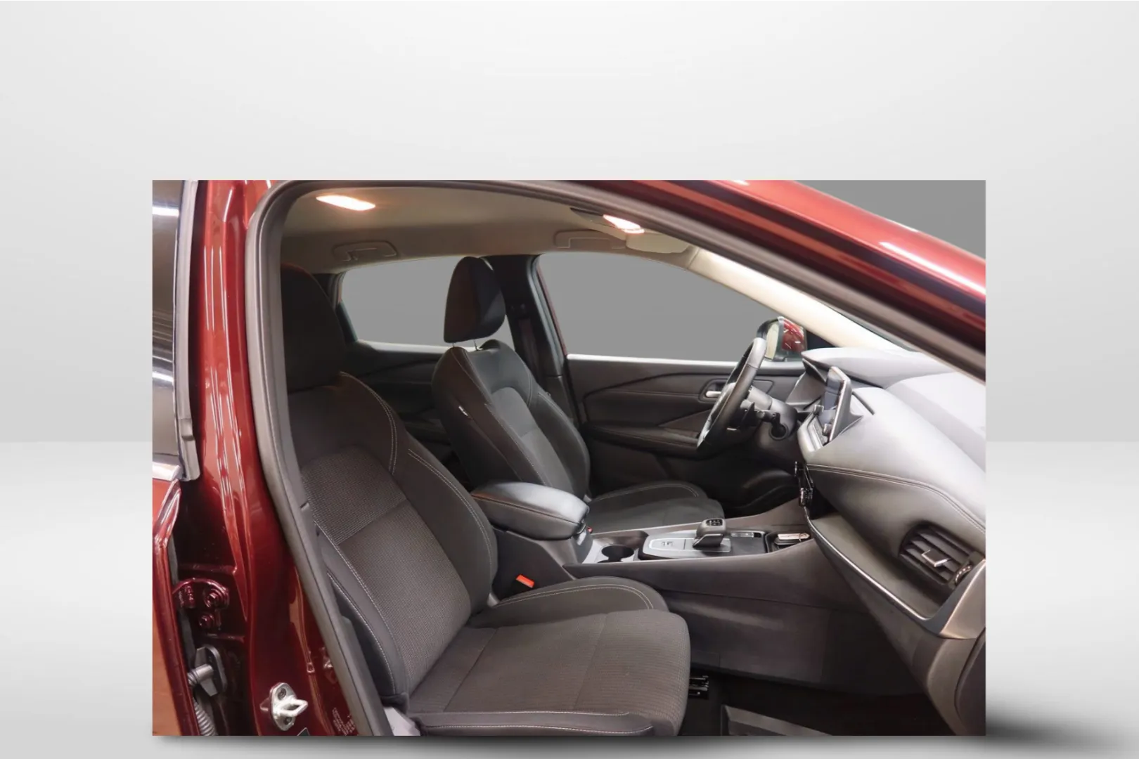 Nissan Qashqai GPV-800 carousel image