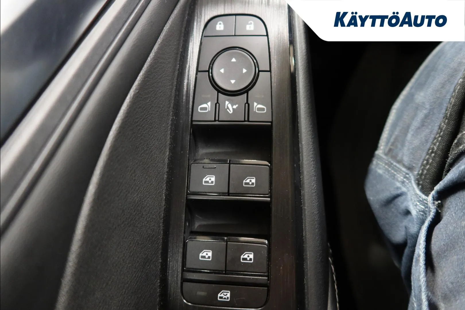 Nissan Qashqai GPV-800 carousel image