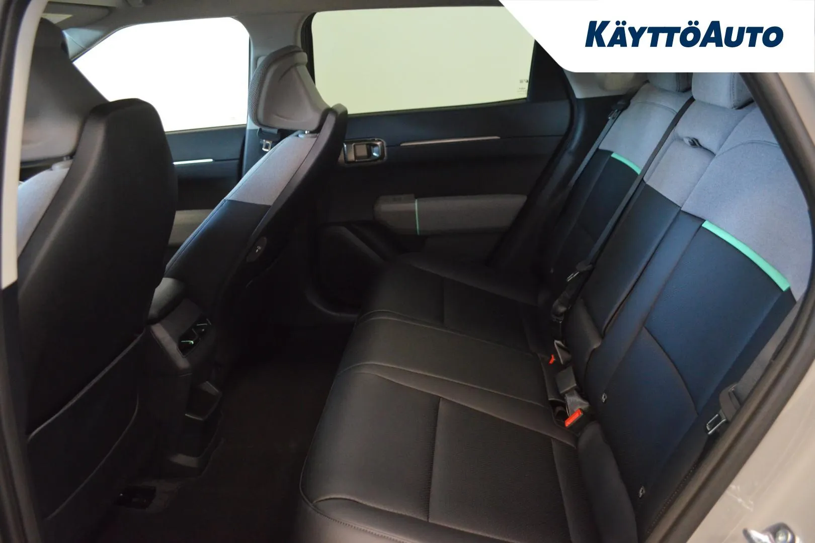 Kia EV4 IST-884 carousel image