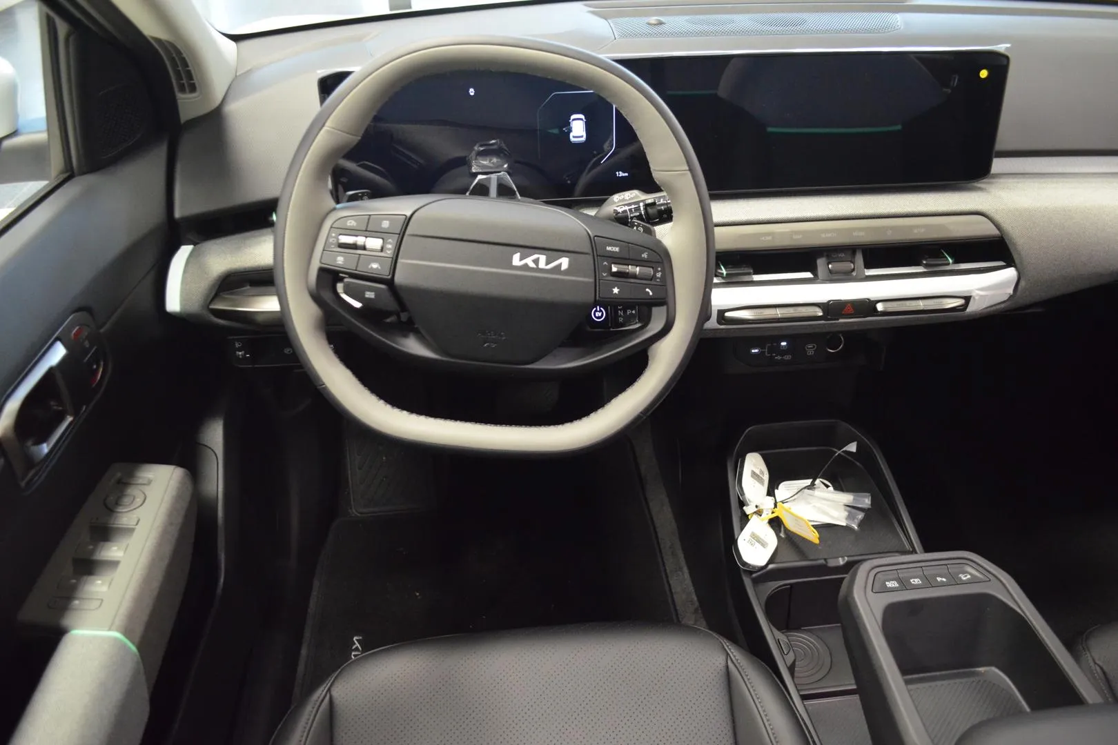 Kia EV4 IST-875 carousel image