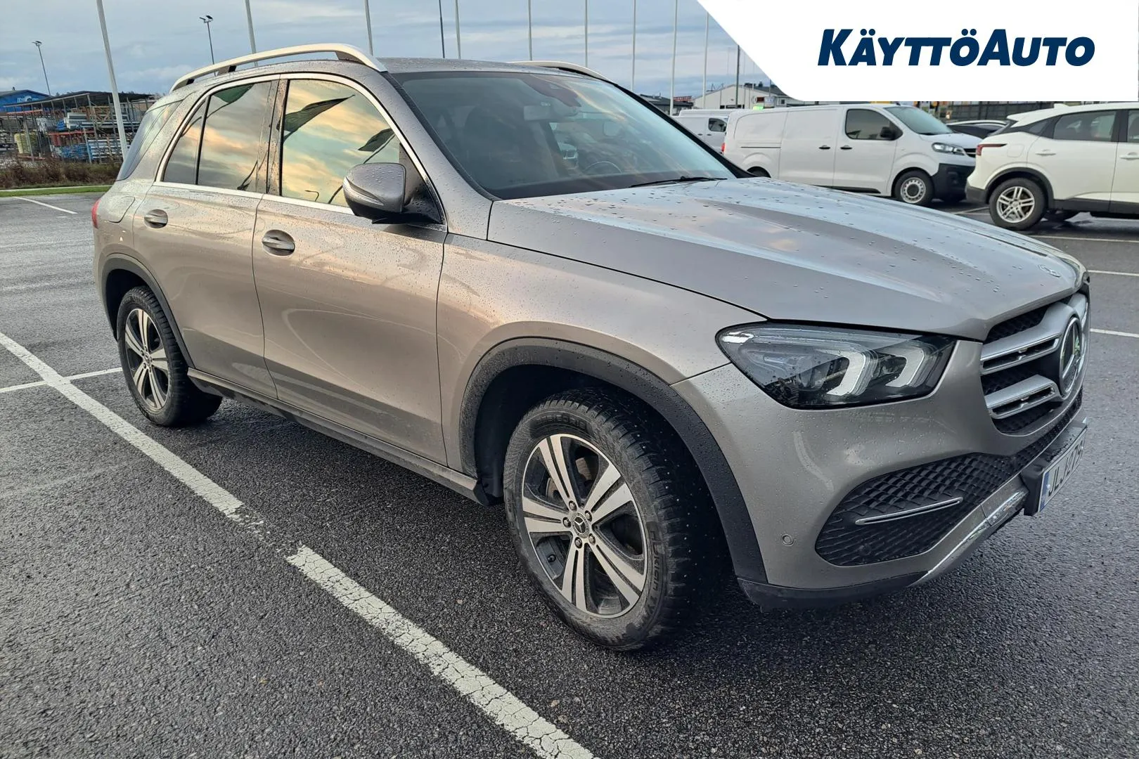 MERCEDES-BENZ GLE JLJ-279 carousel image