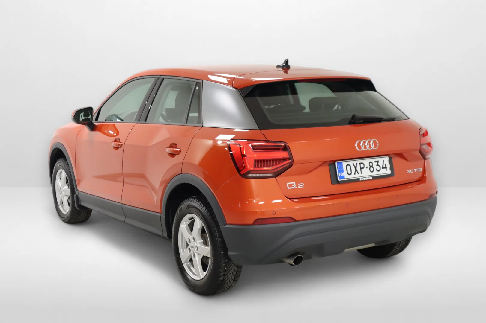Audi Q2 OXP-834 carousel image