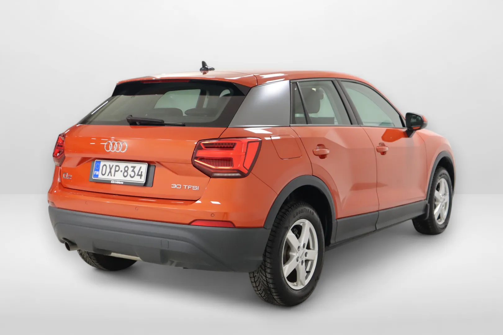 Audi Q2 OXP-834 carousel image