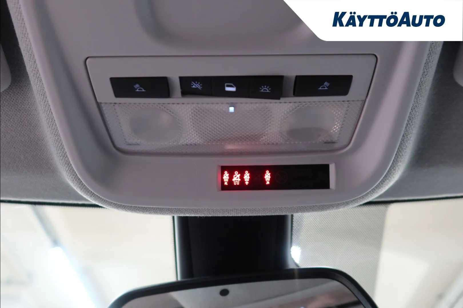 Opel Crossland GPG-748 carousel image