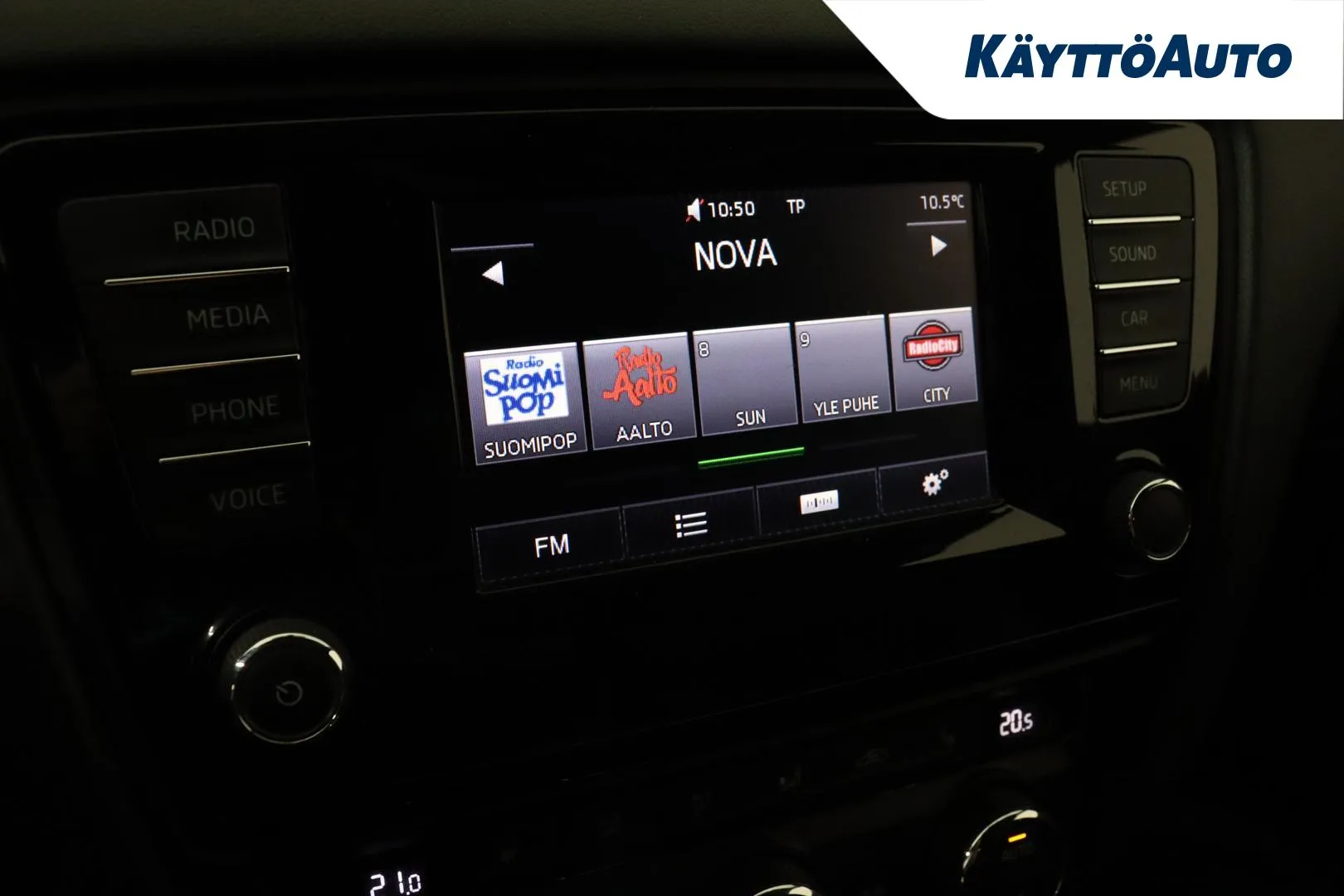 SKODA Octavia EMX-281 carousel image