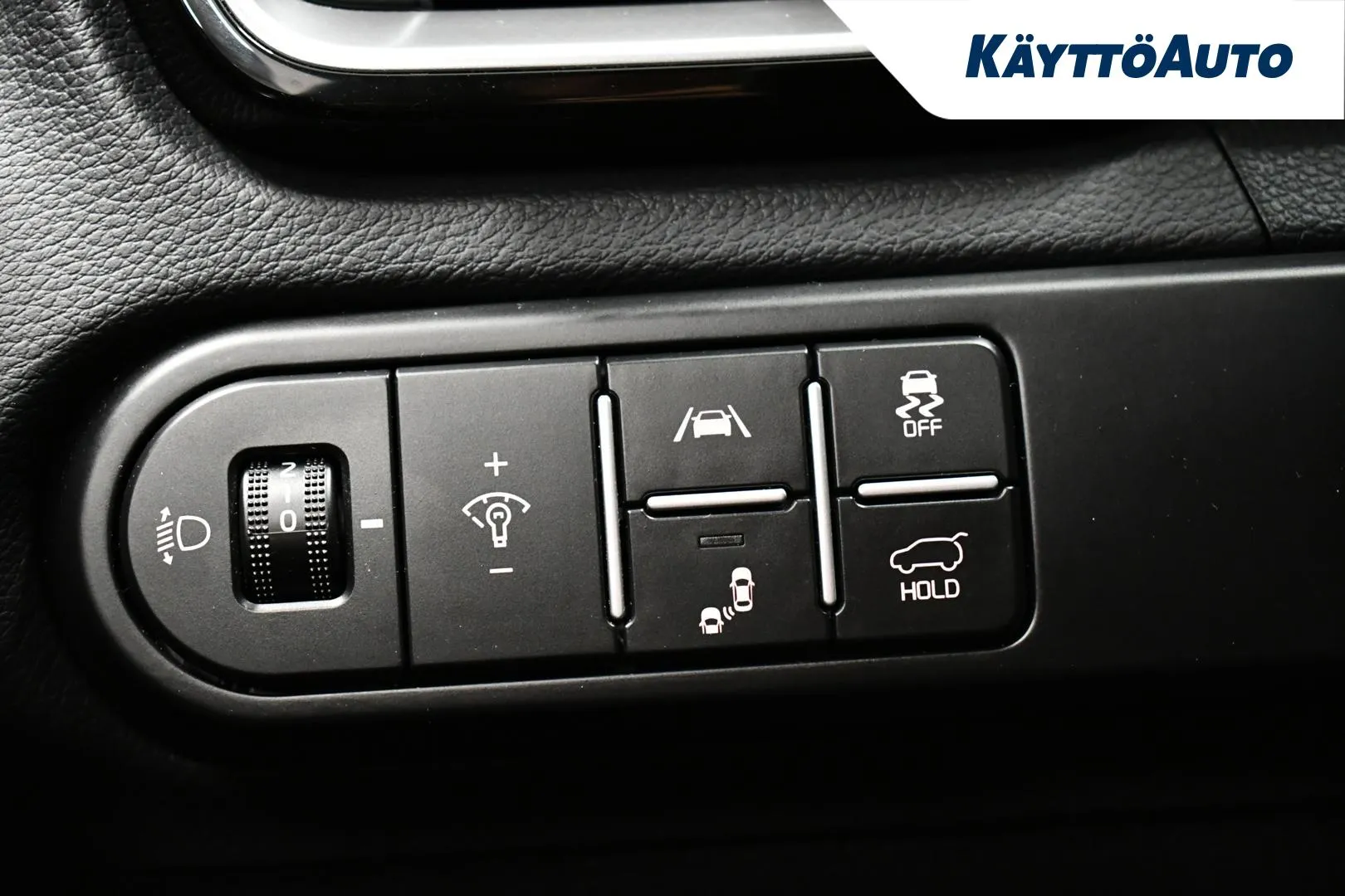 KIA ProCeed MOU-214 carousel image