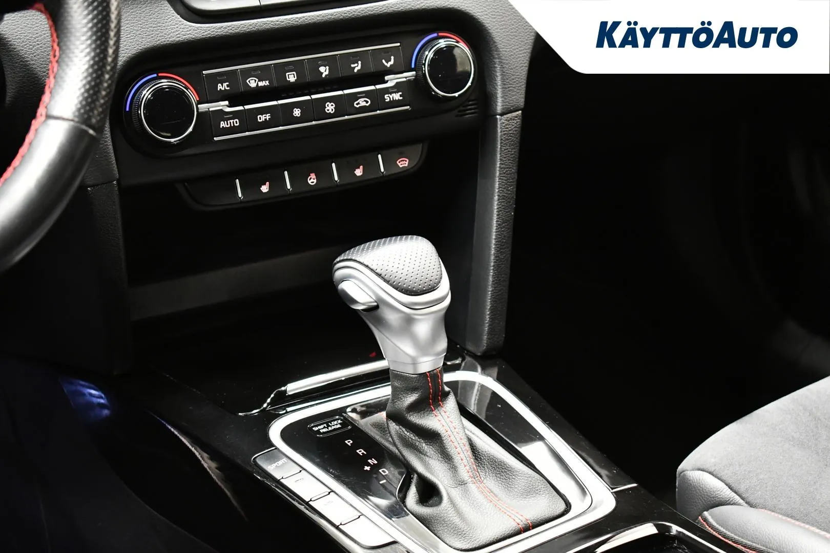 KIA ProCeed MOU-214 carousel image