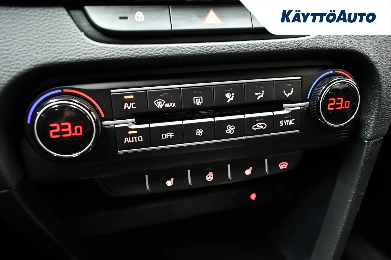 KIA ProCeed MOU-214 carousel image