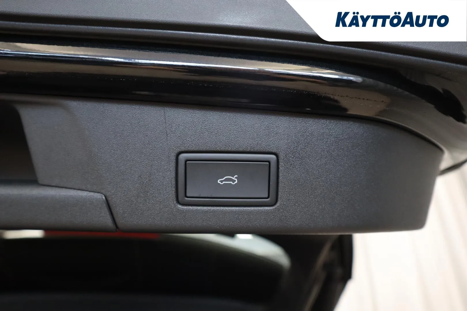 Volkswagen ID.4 YYF-775 carousel image