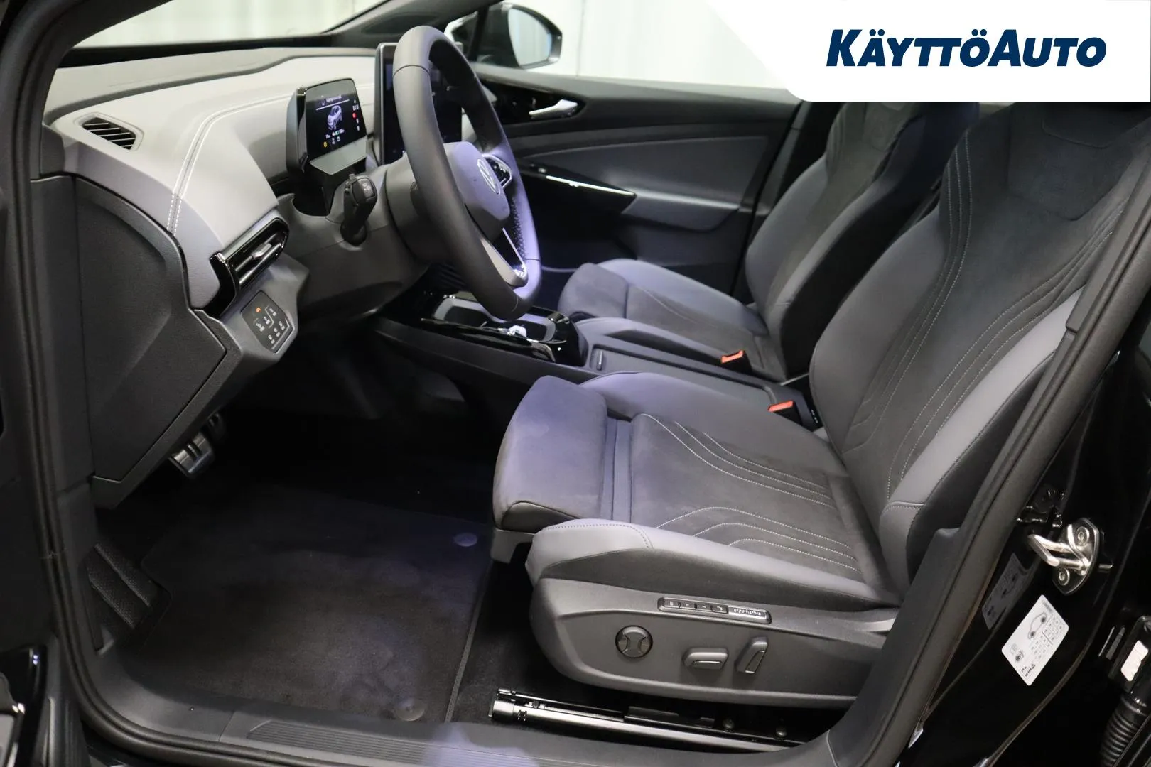 Volkswagen ID.4 YYF-775 carousel image