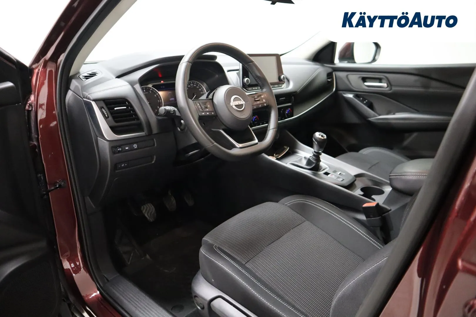 NISSAN Qashqai NNR-180 carousel image