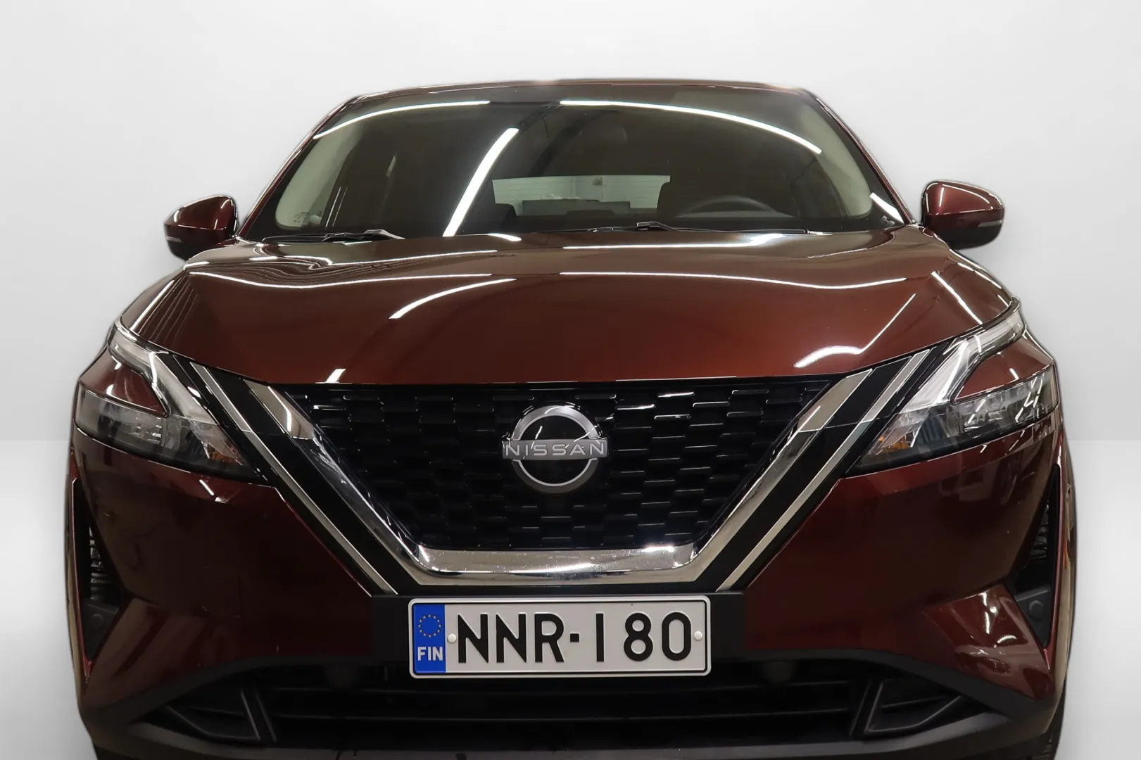 Nissan Qashqai NNR-180 carousel image