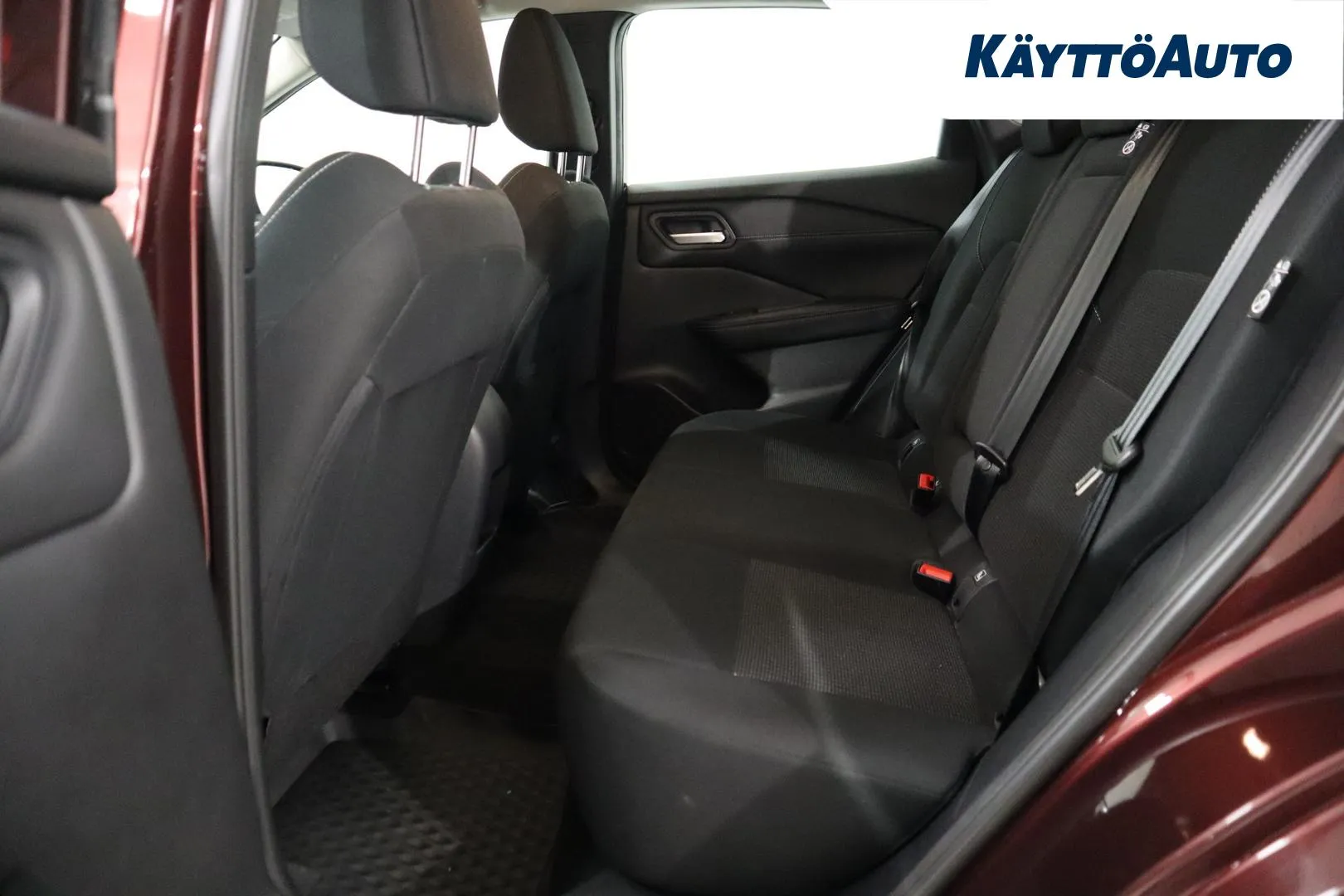 NISSAN Qashqai NNR-180 carousel image