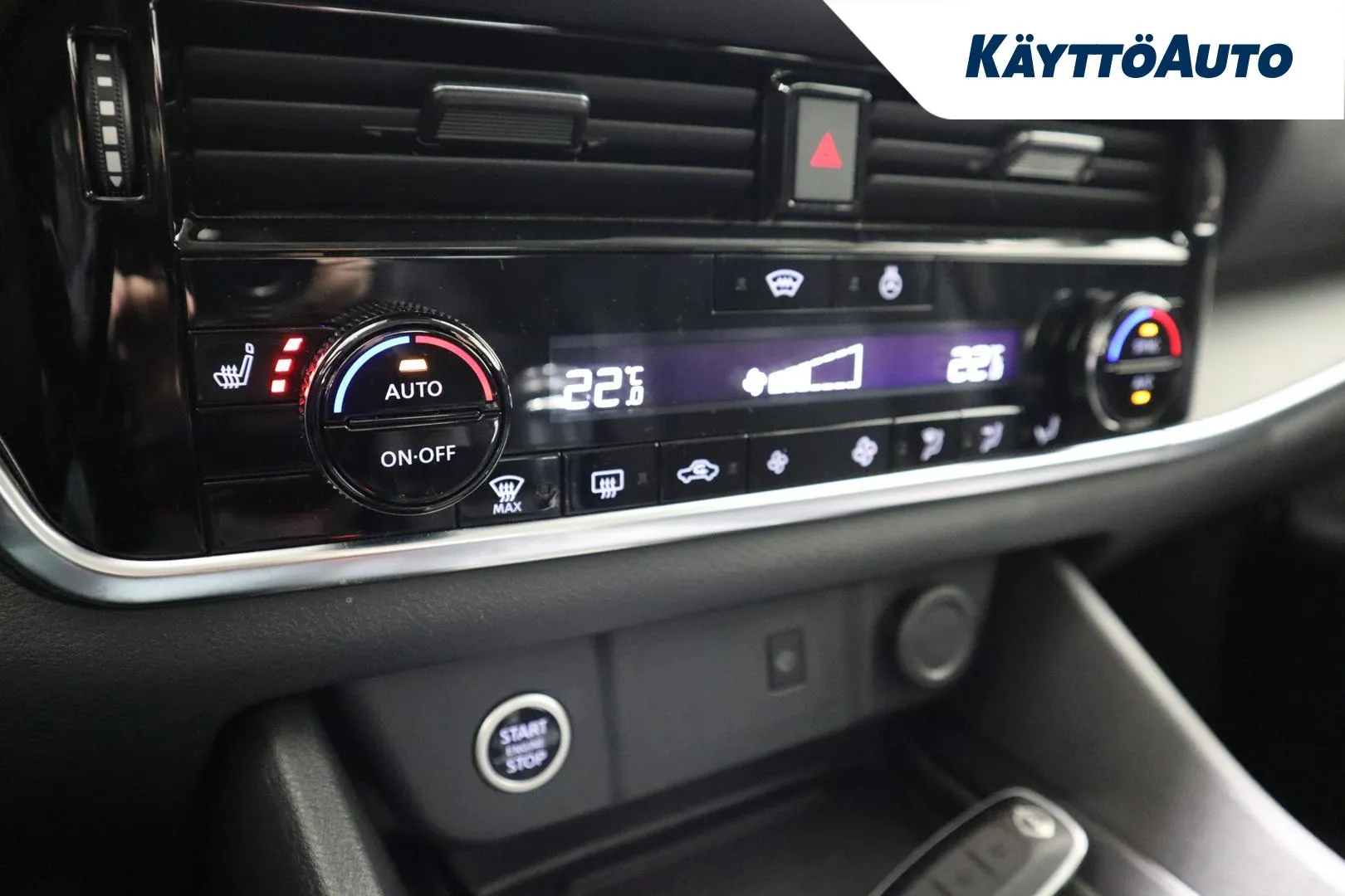 NISSAN Qashqai NNR-180 carousel image