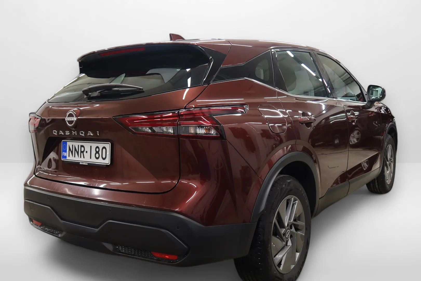Nissan Qashqai NNR-180 carousel image