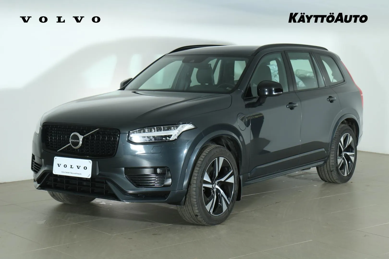 VOLVO XC90 FOZ-689 carousel image