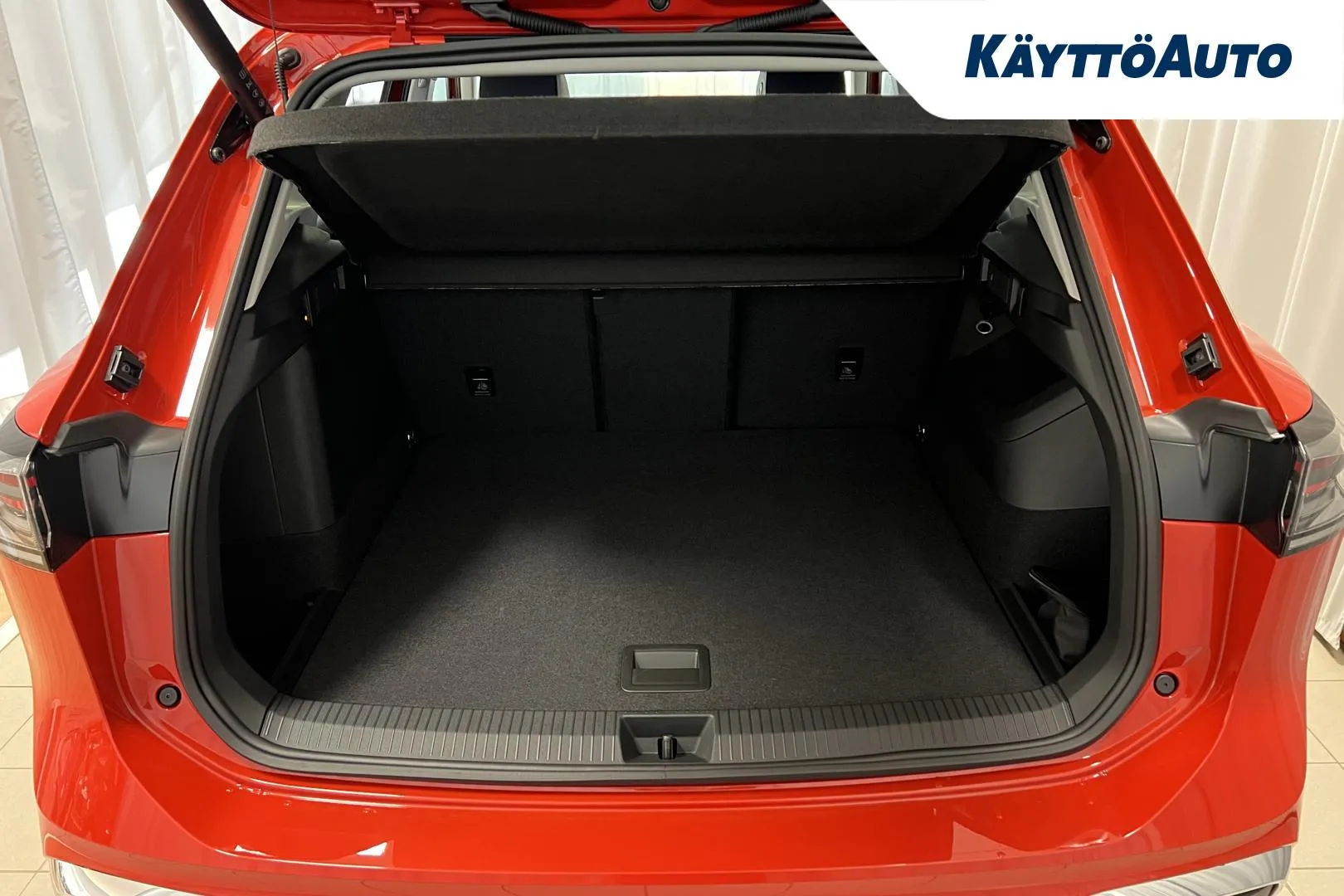 Volkswagen Tiguan ISR-462 carousel image