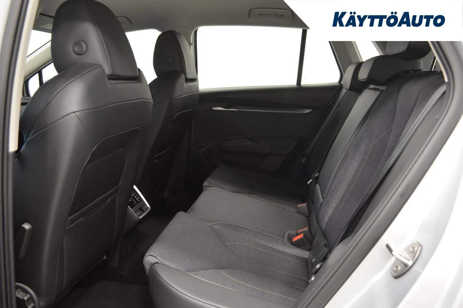 Skoda Elroq JOH-559 carousel image