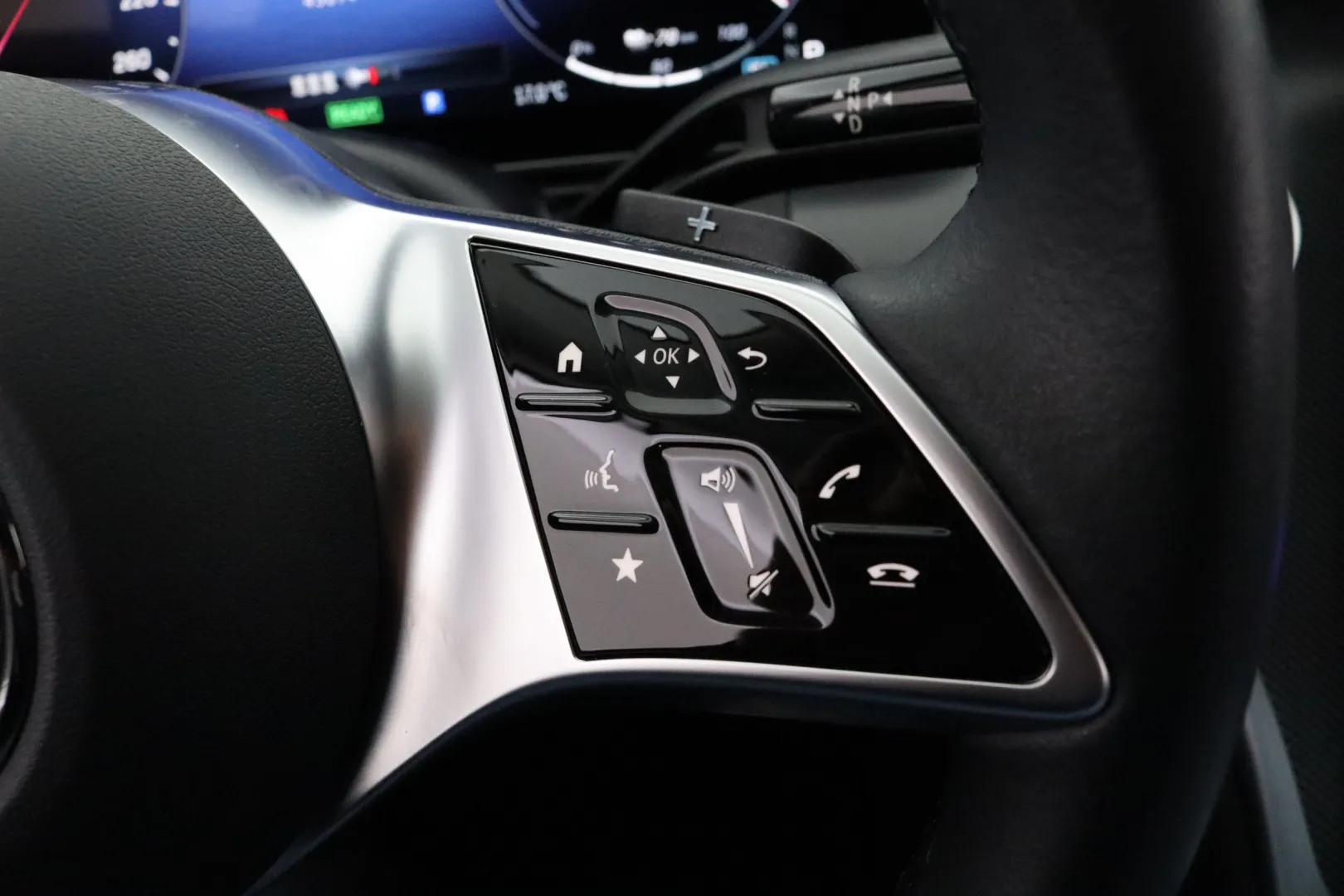 MERCEDES-BENZ C CRB-231 carousel image