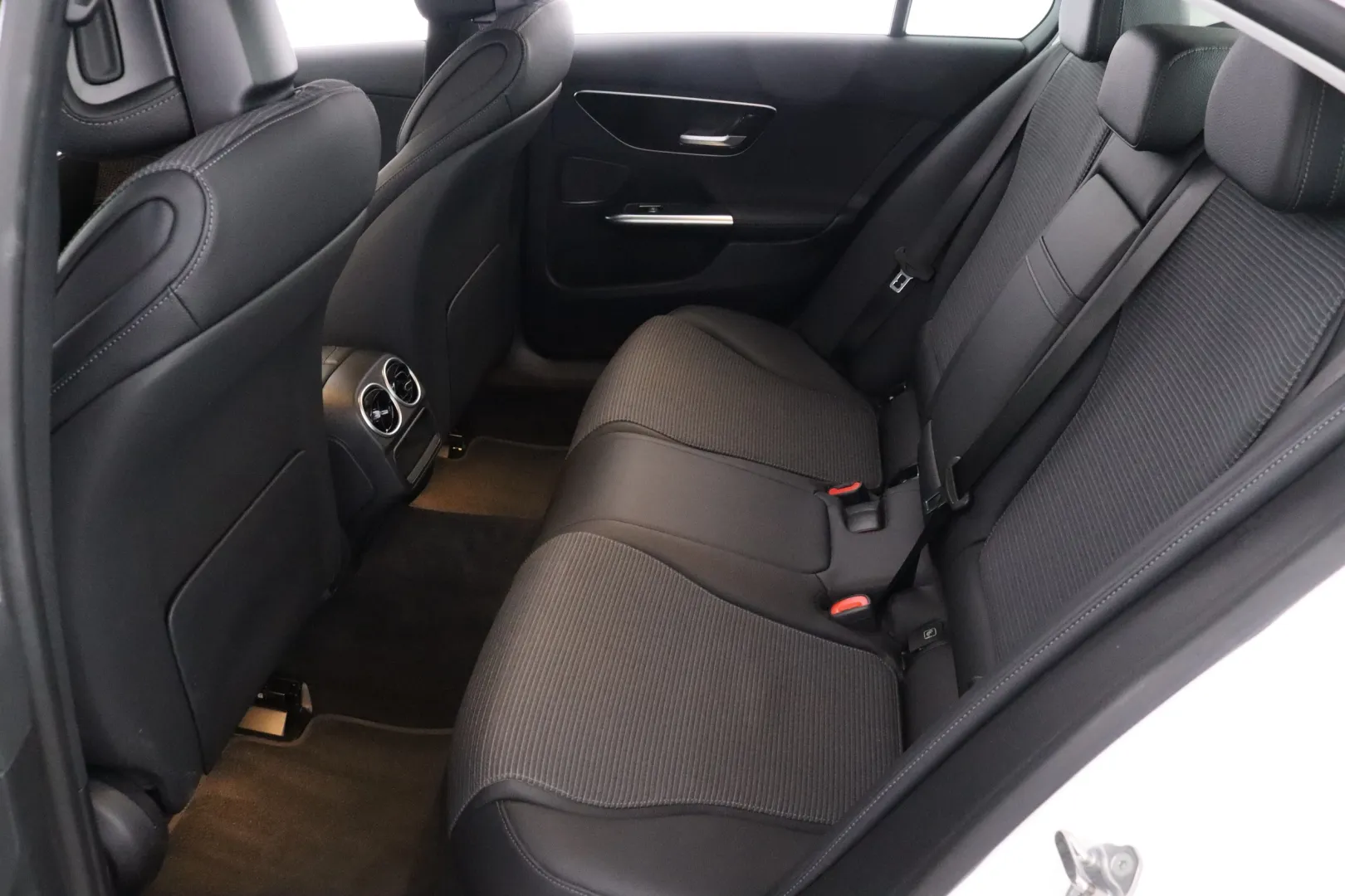 MERCEDES-BENZ C CRB-231 carousel image