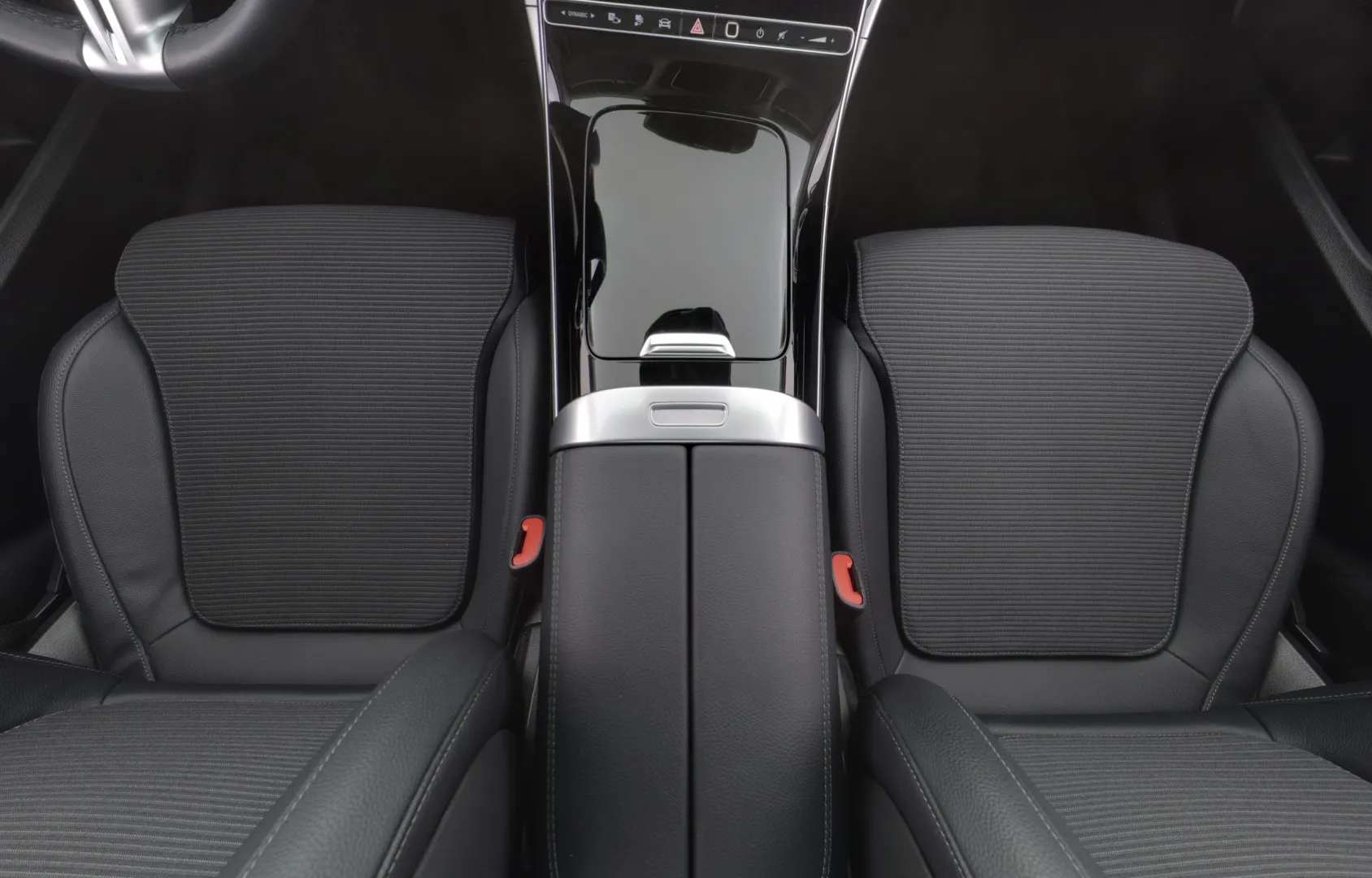 MERCEDES-BENZ C CRB-231 carousel image