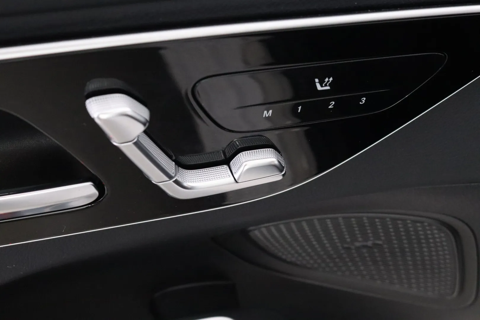 MERCEDES-BENZ C CRB-231 carousel image