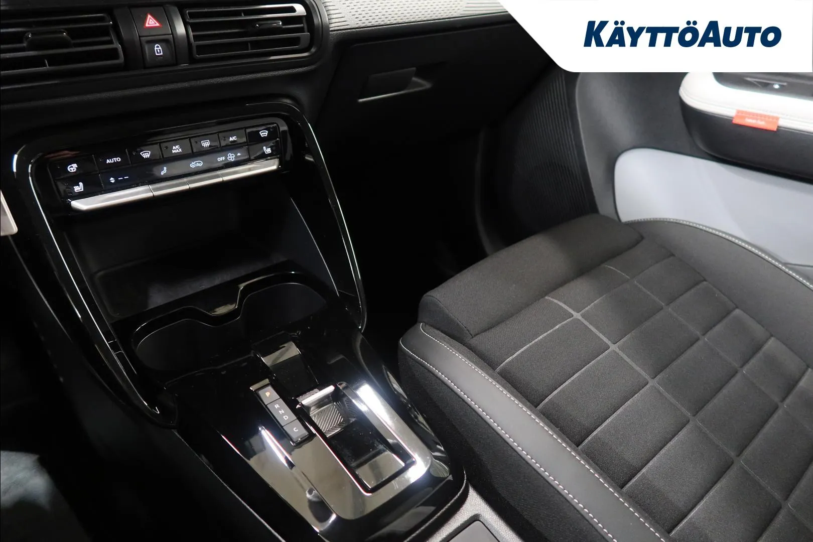 Citroen e-C3 JNT-945 carousel image