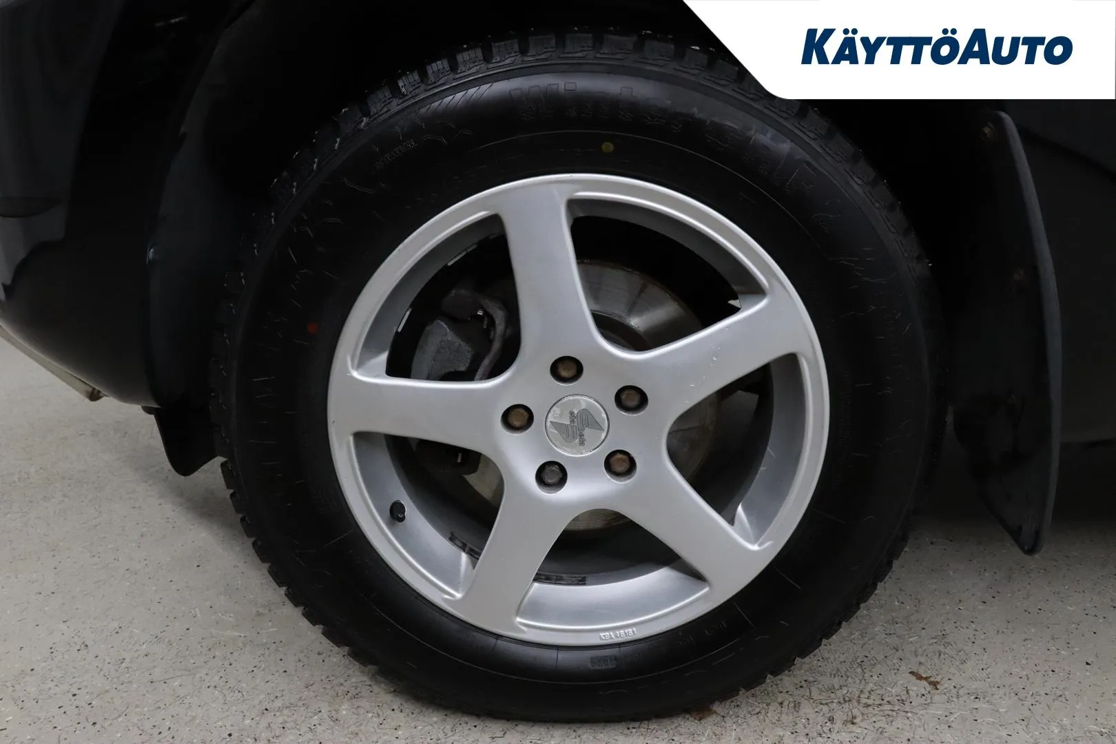 Toyota RAV4 YGI-214 carousel image