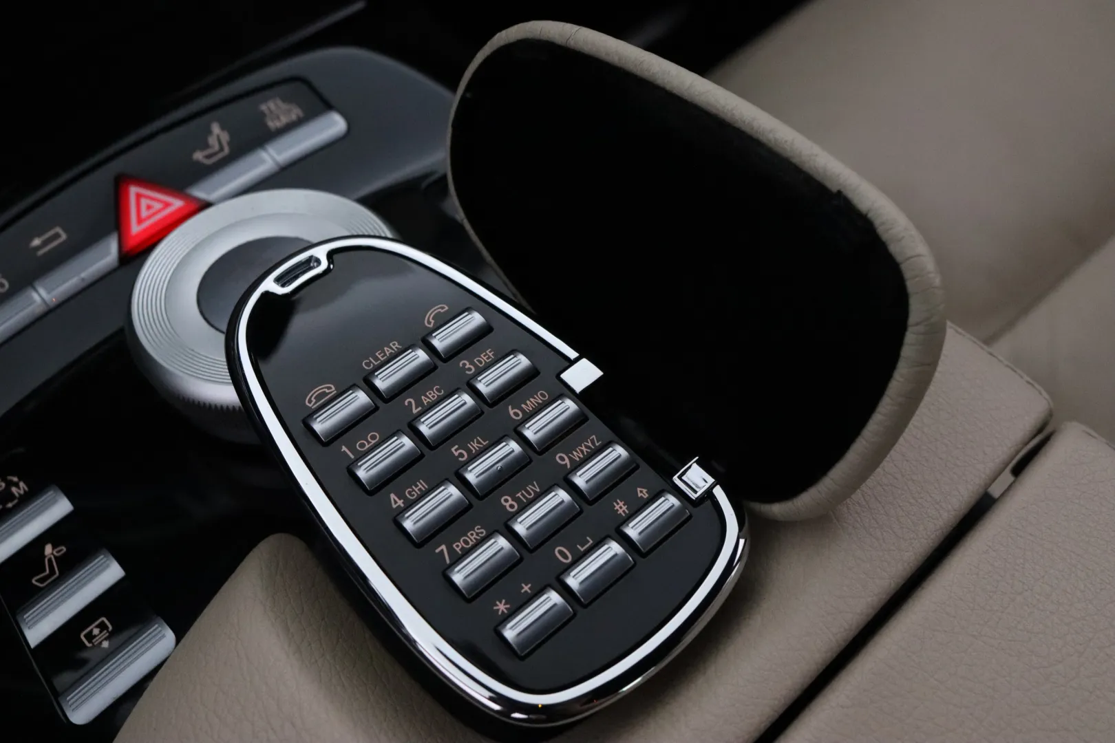 MERCEDES-BENZ S KRT-824 carousel image