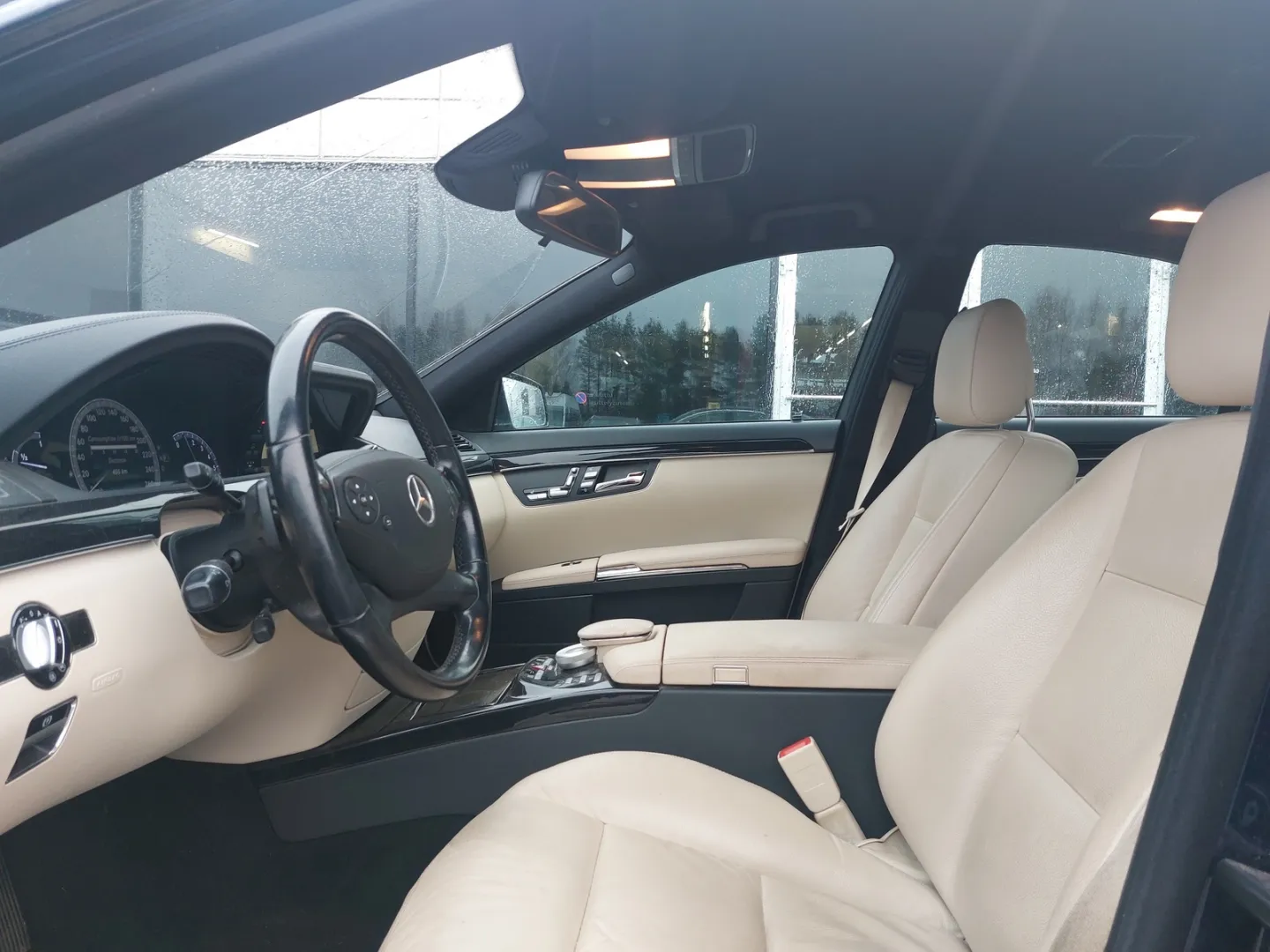 MERCEDES-BENZ S KRT-824 carousel image