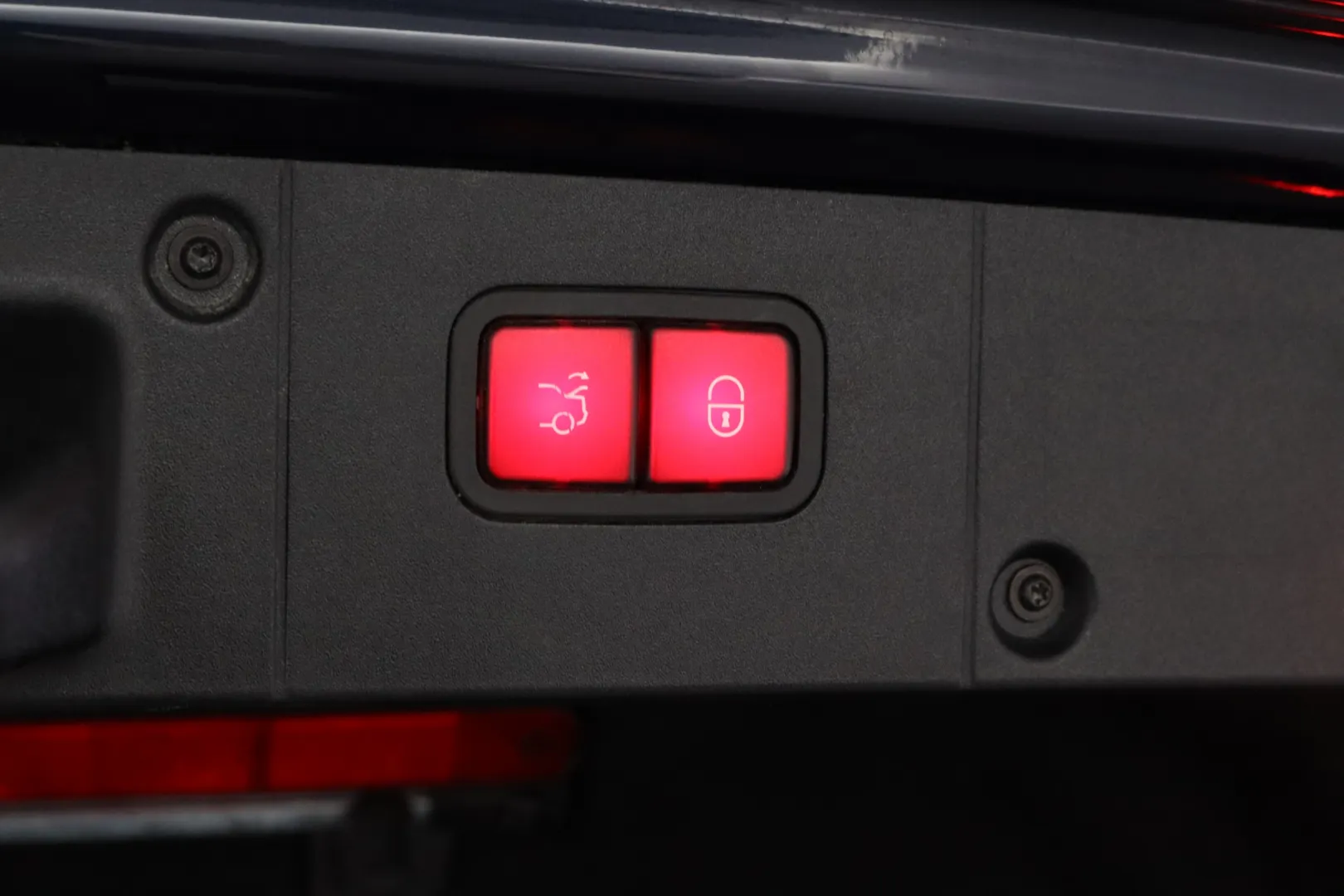 MERCEDES-BENZ S KRT-824 carousel image