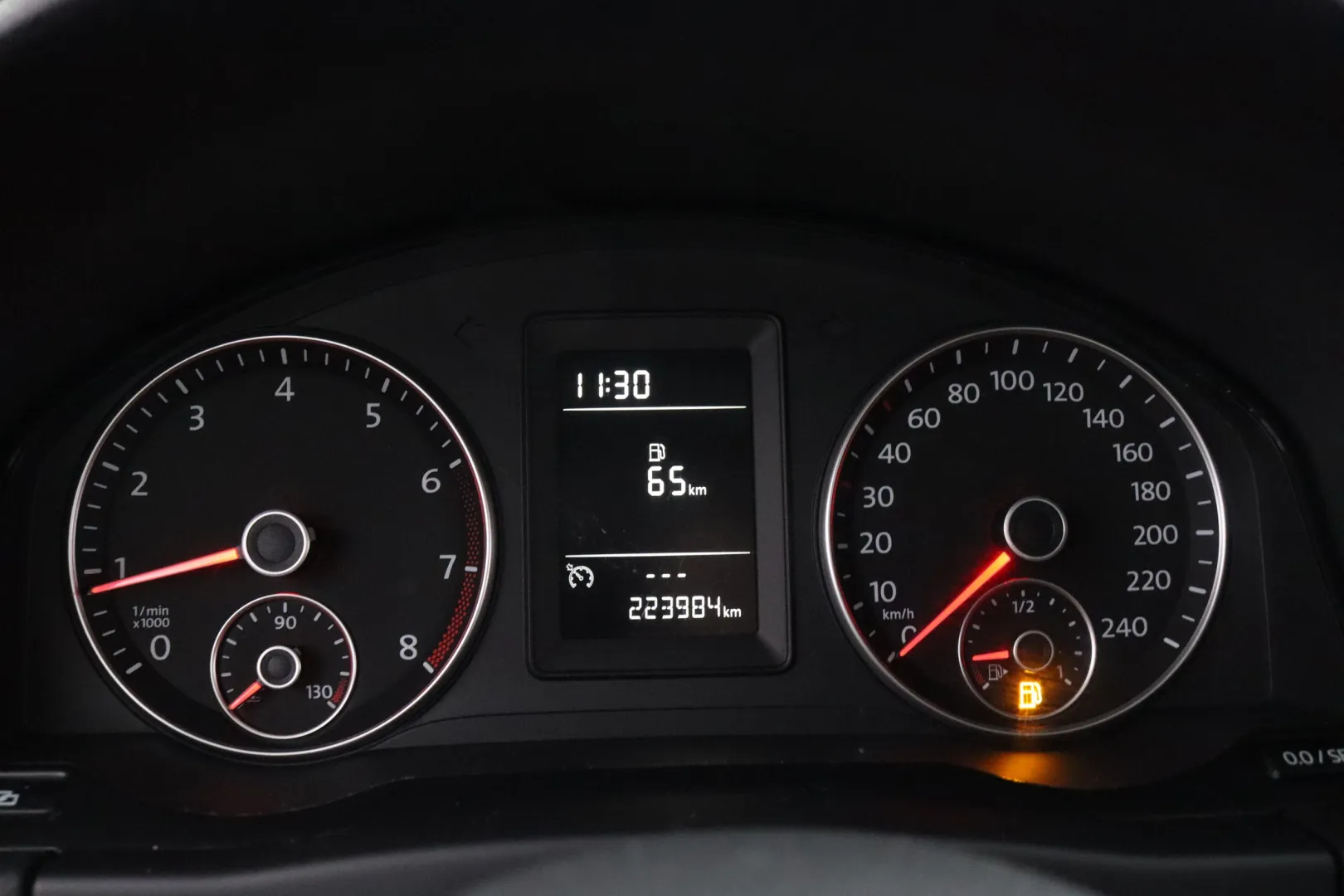 Volkswagen Golf Plus VVR-700 carousel image