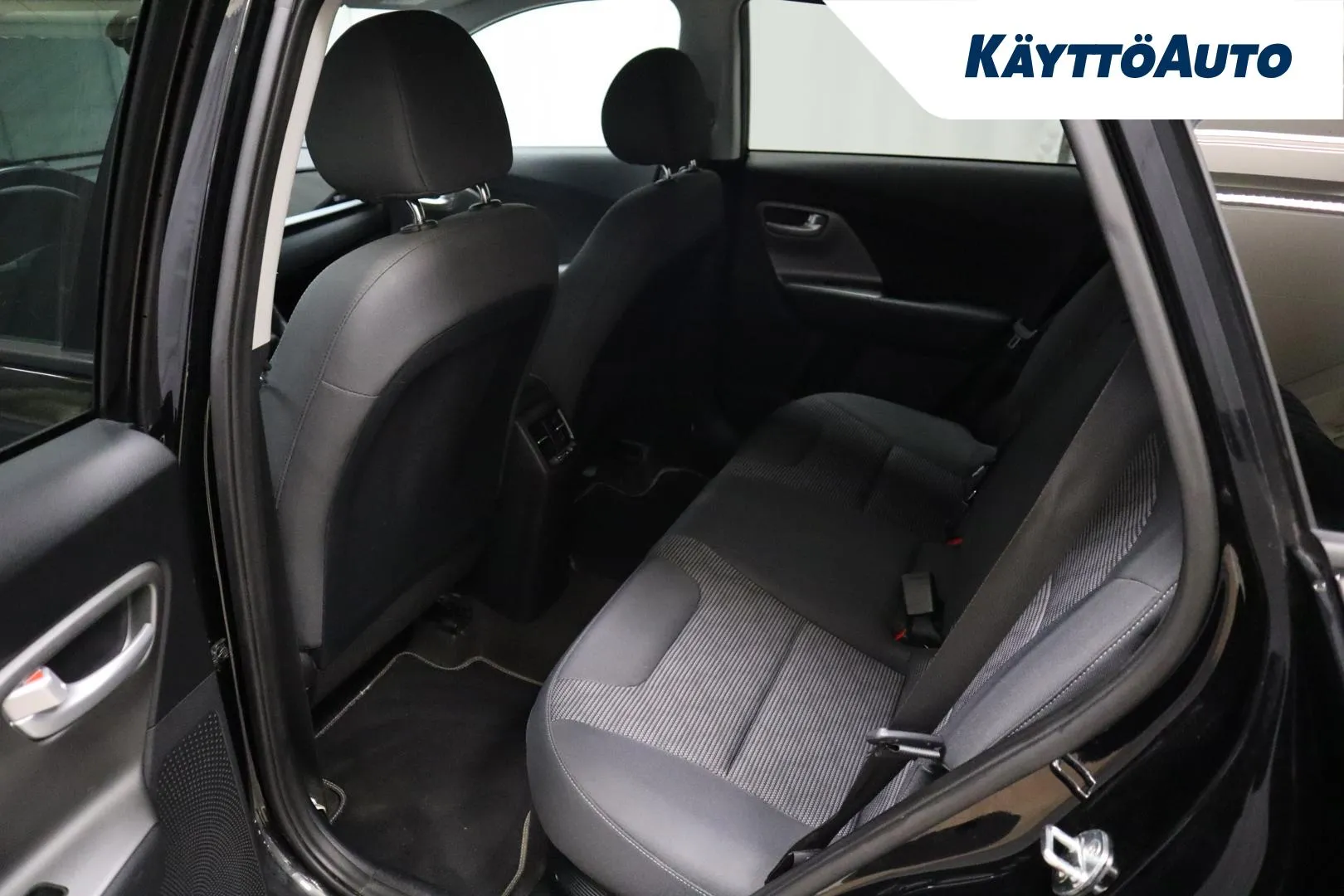 KIA Niro MOE-386 carousel image