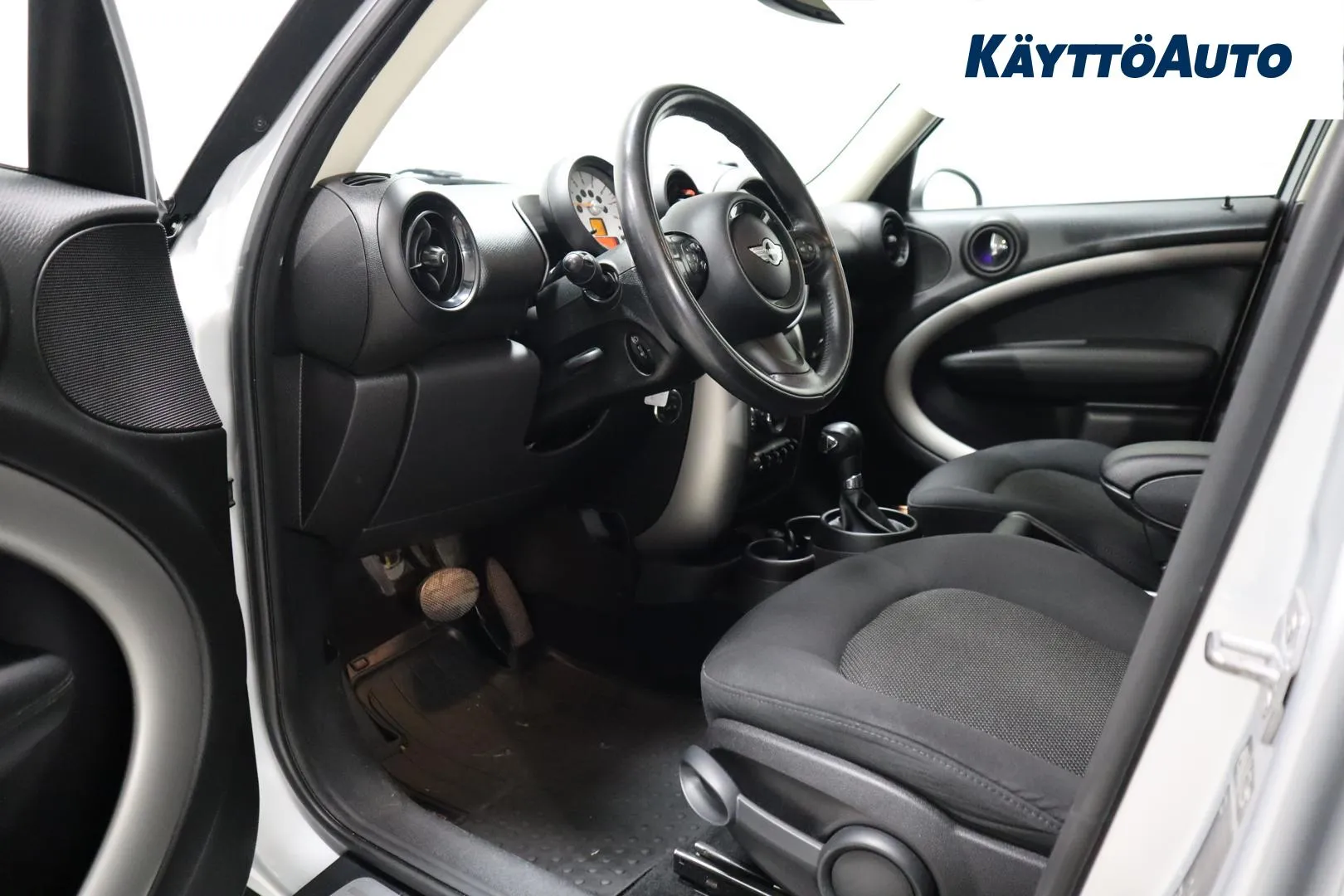 Mini Cooper CPS-307 carousel image