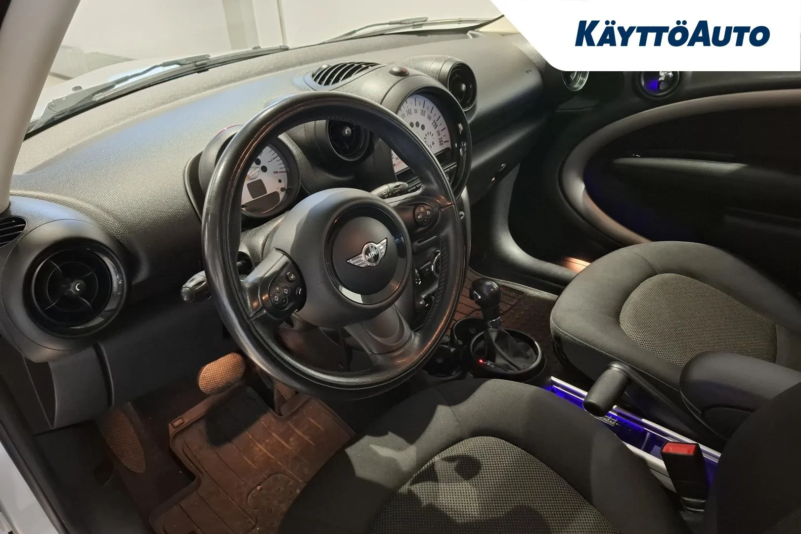 Mini Cooper CPS-307 carousel image