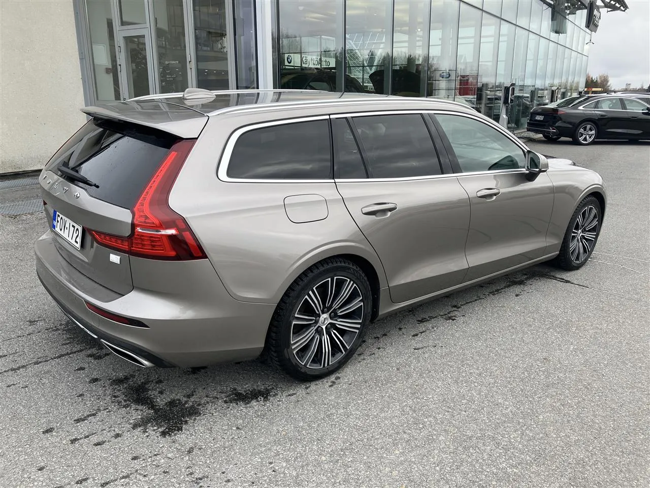 Volvo V60 FOV-172 carousel image