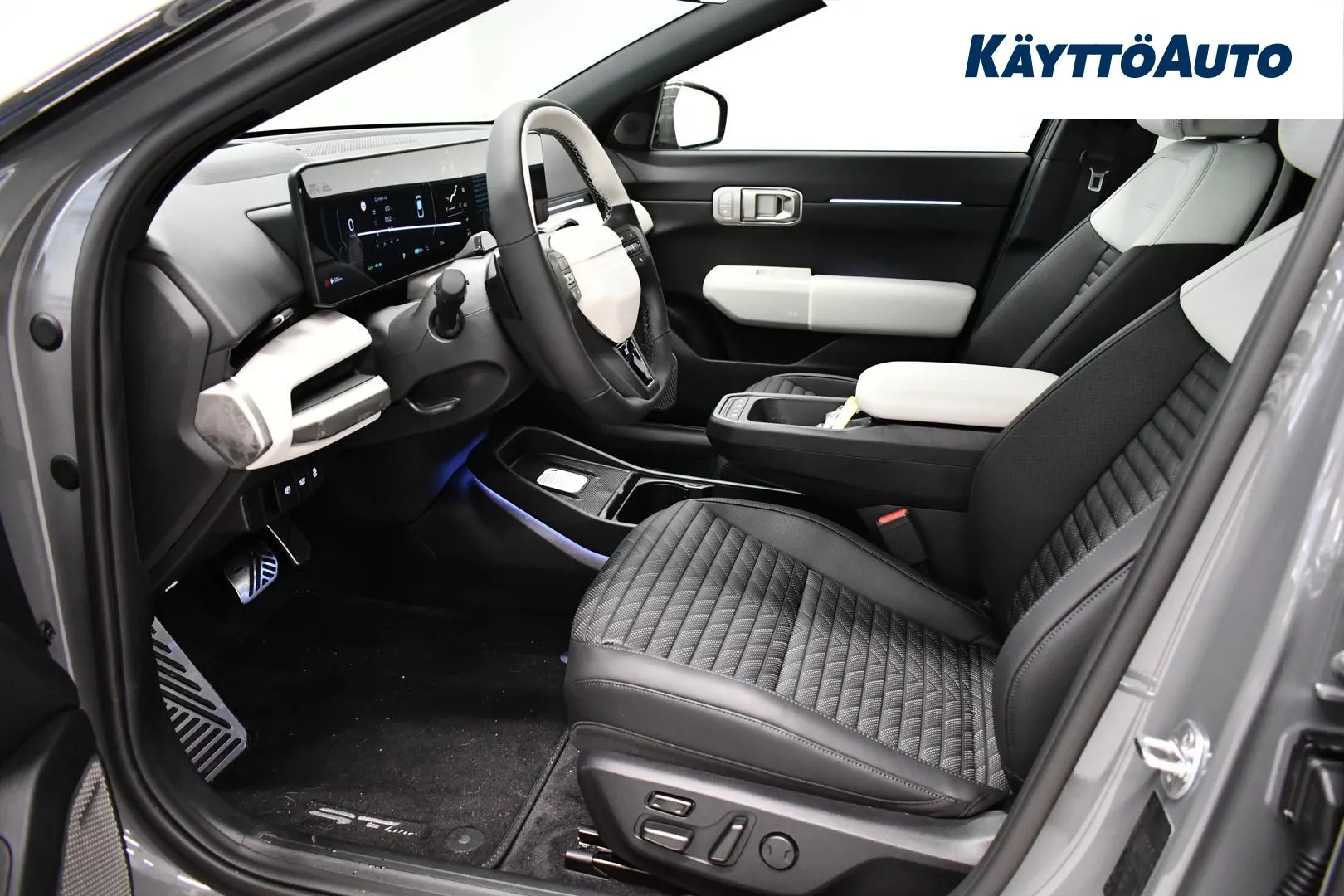 Kia EV4 JOI-963 carousel image