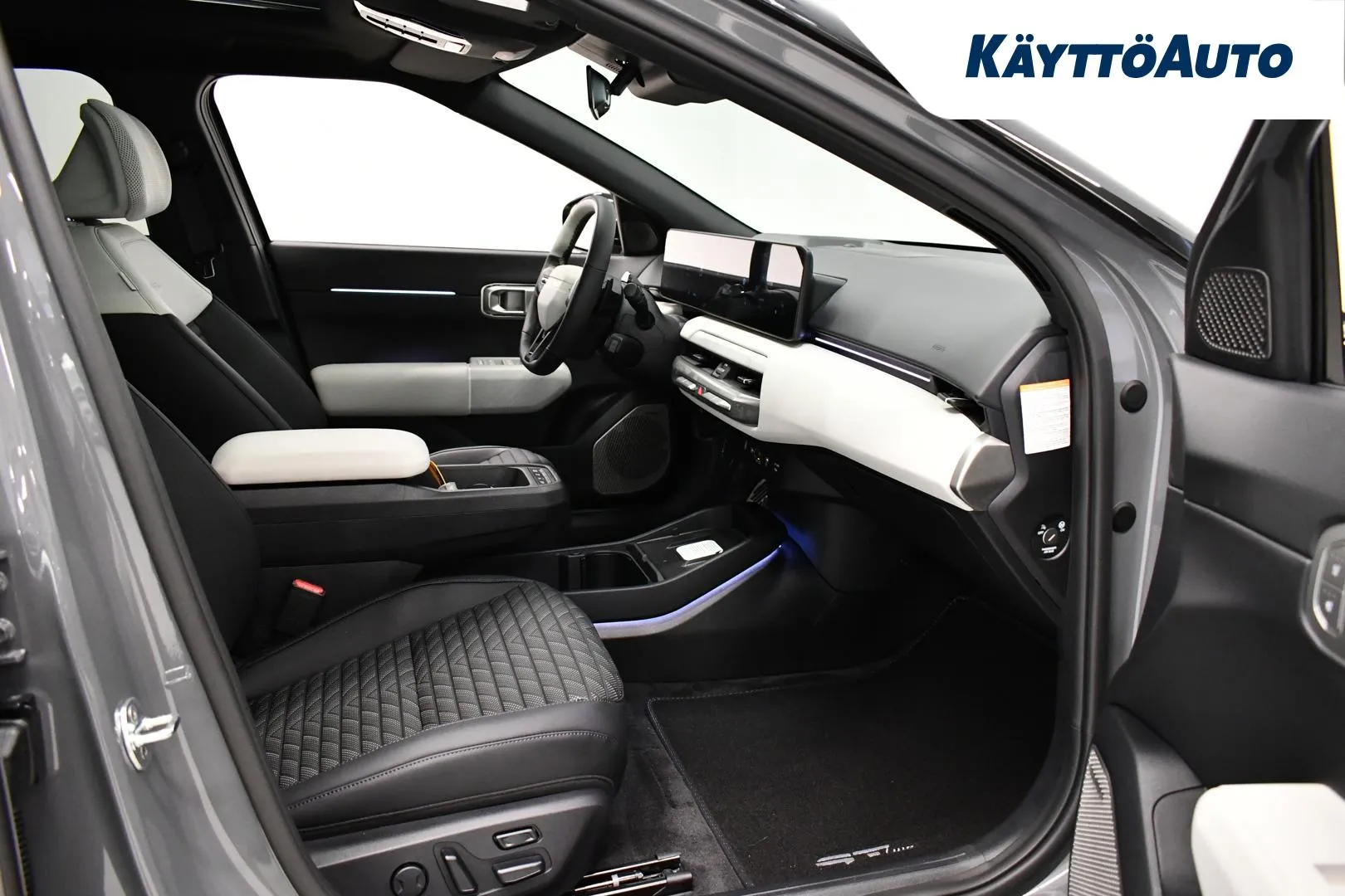 Kia EV4 JOI-963 carousel image