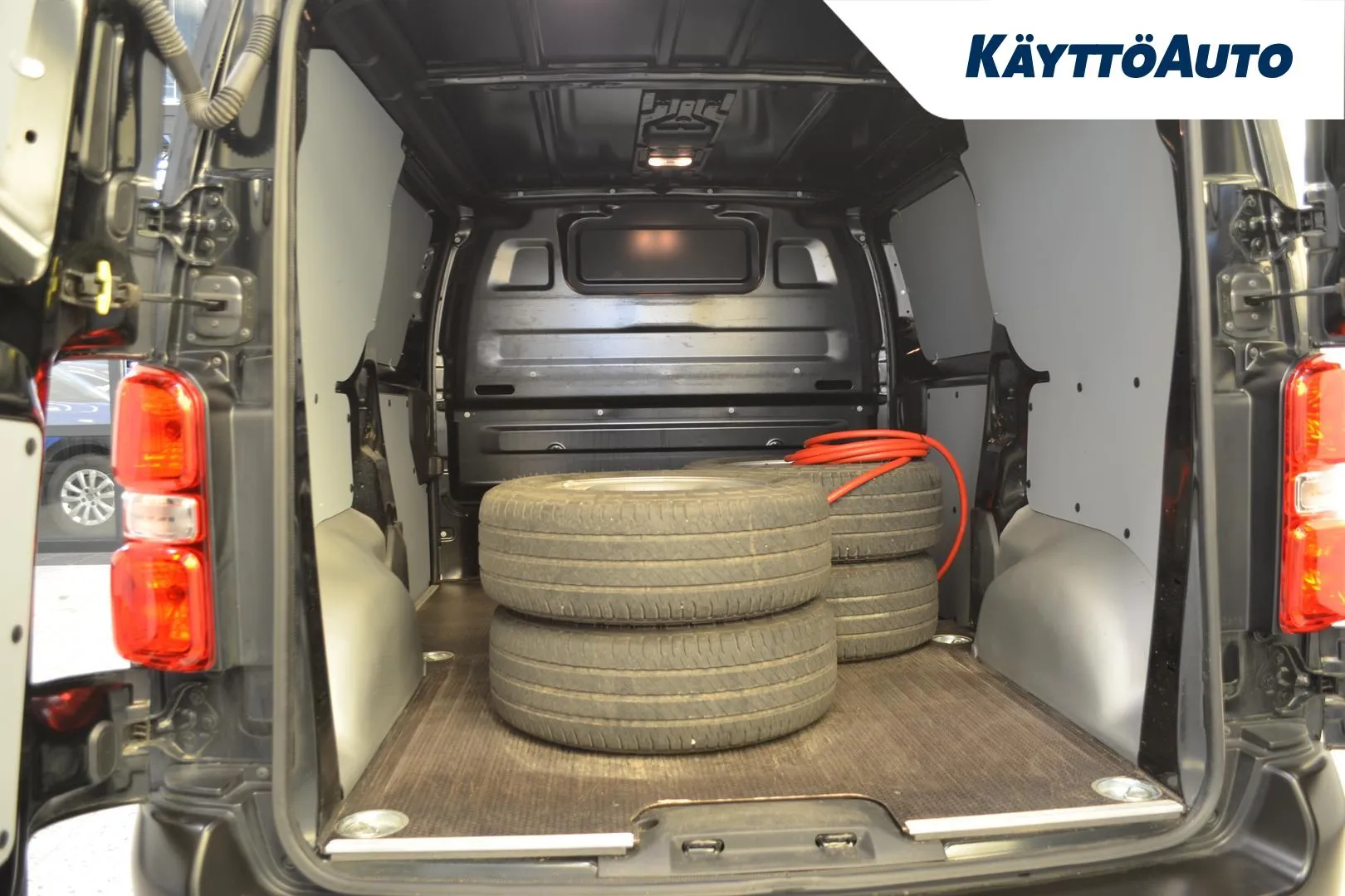 OPEL Vivaro-e SPB-753 carousel image