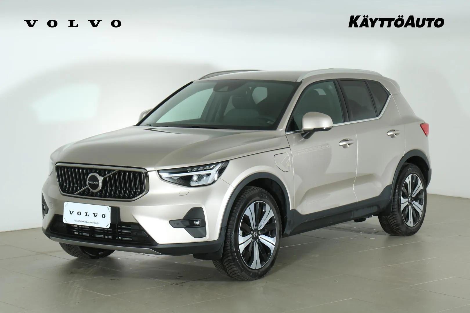 VOLVO XC40 EUS-173 carousel image