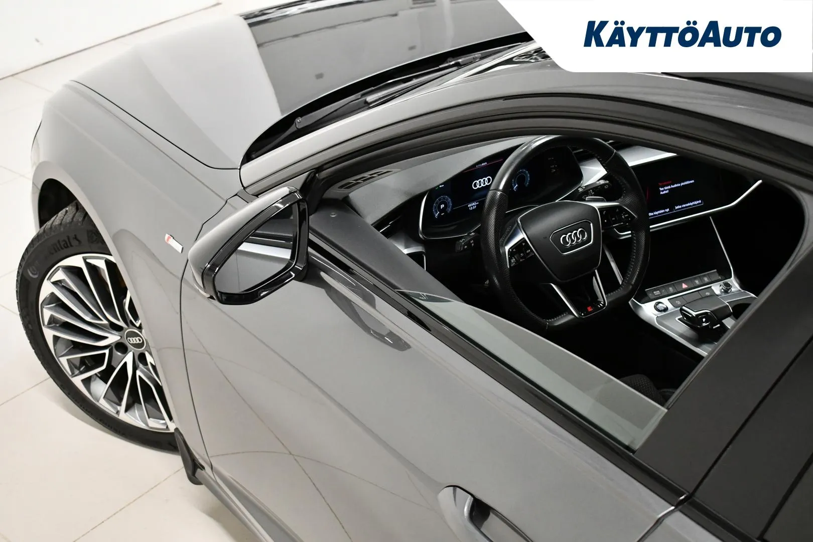 AUDI A6 KUH-813 carousel image