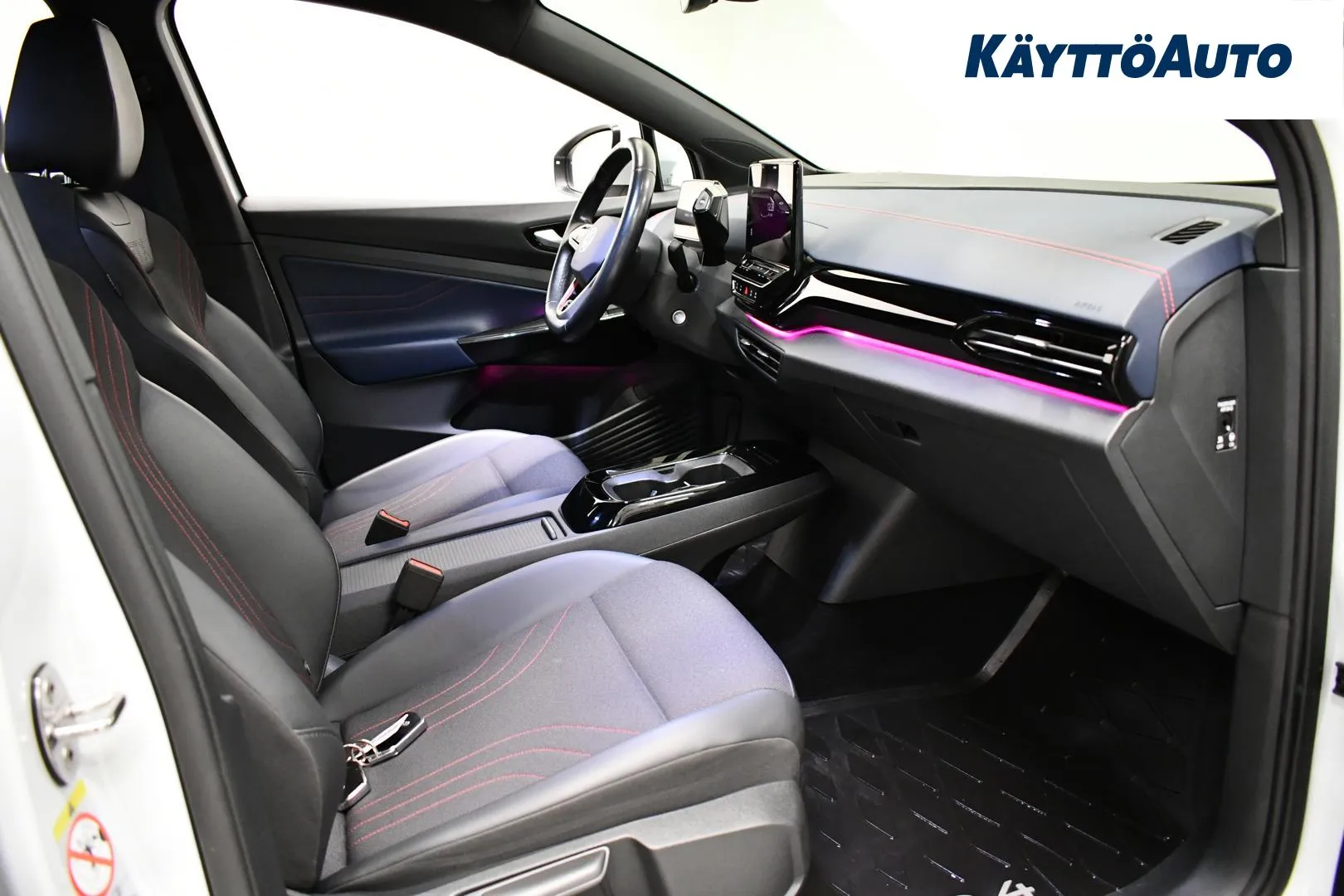 VOLKSWAGEN ID.4 LTJ-522 carousel image