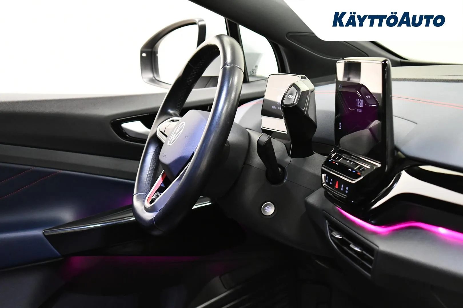 VOLKSWAGEN ID.4 LTJ-522 carousel image