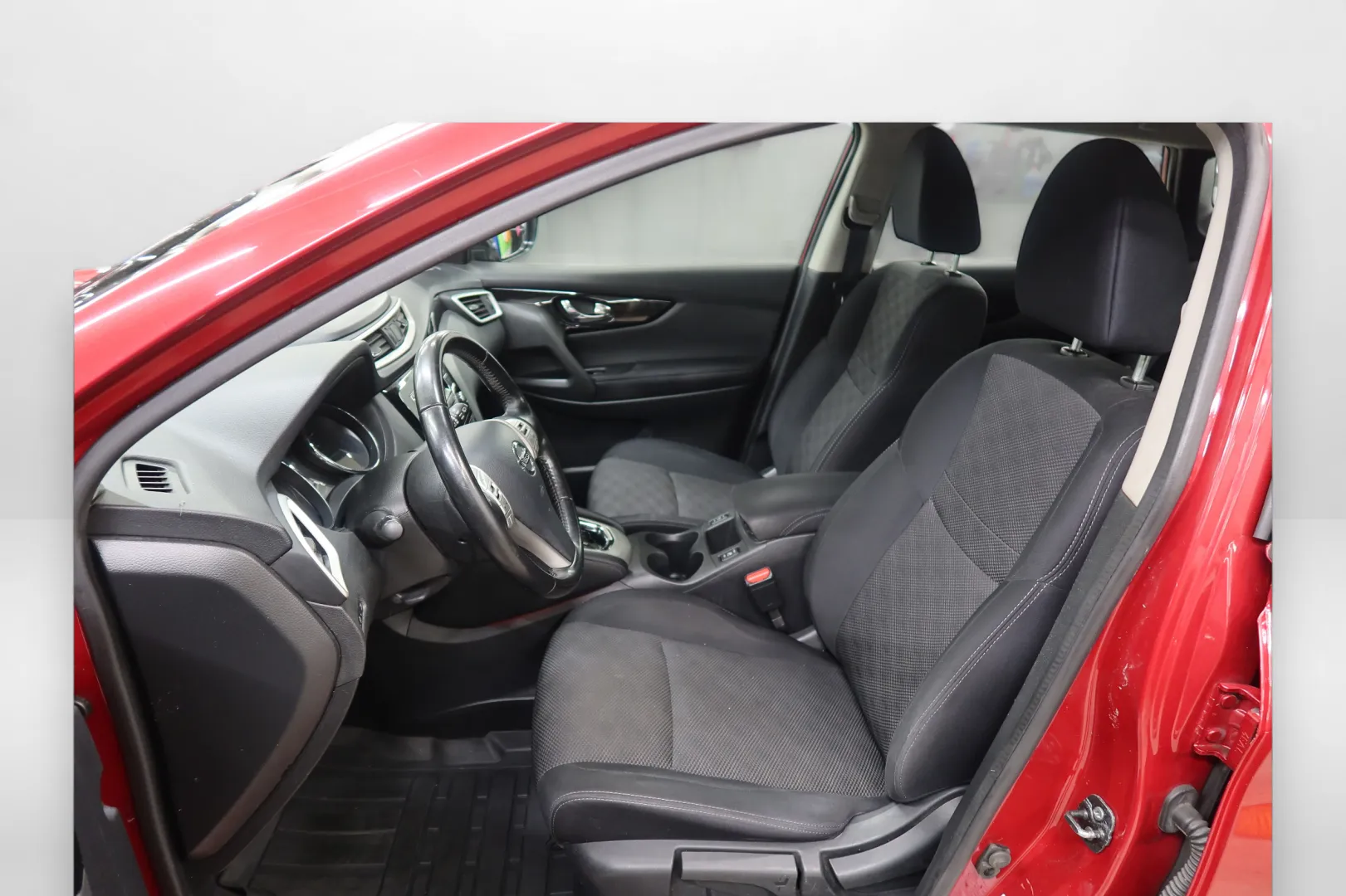 Nissan Qashqai KSP-156 carousel image