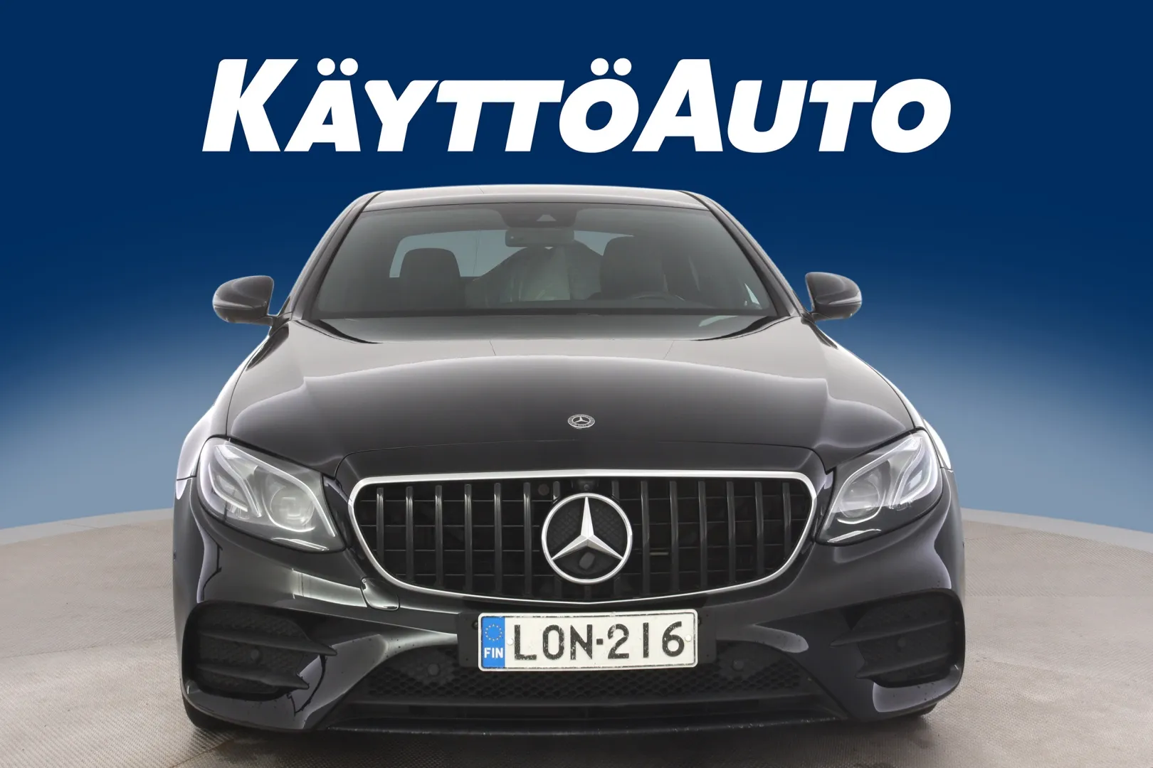 MERCEDES-BENZ E LON-216 carousel image