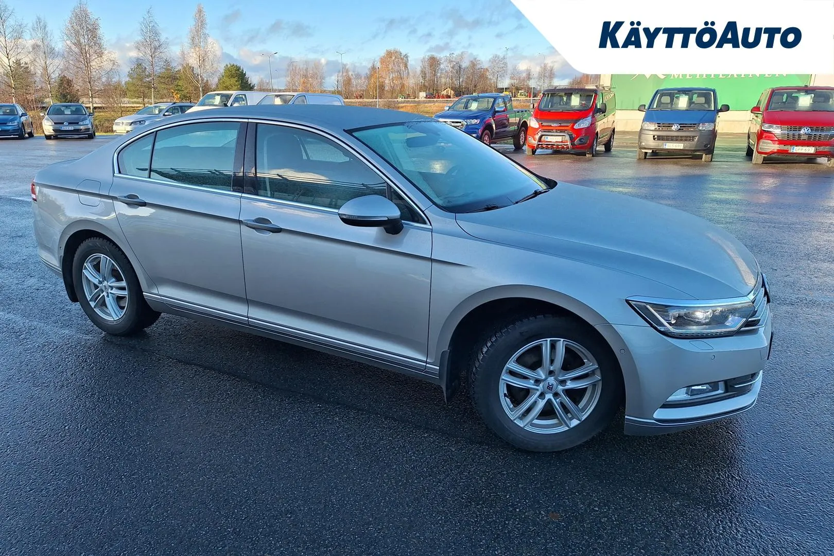 VOLKSWAGEN Passat YJF-162 carousel image