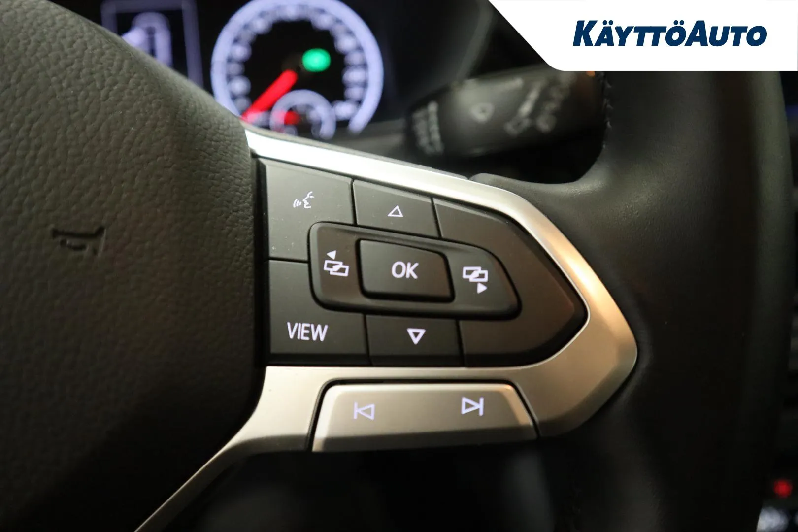 VOLKSWAGEN T-Cross IOX-991 carousel image