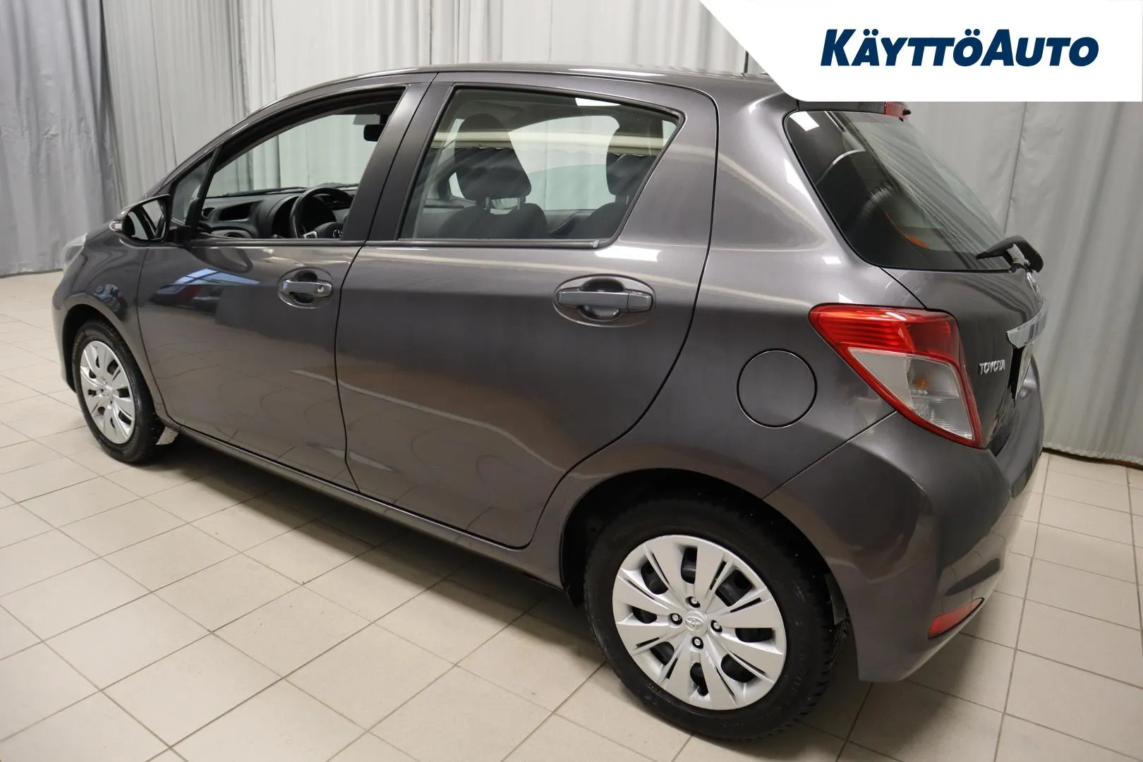 TOYOTA Yaris ZKB-933 carousel image