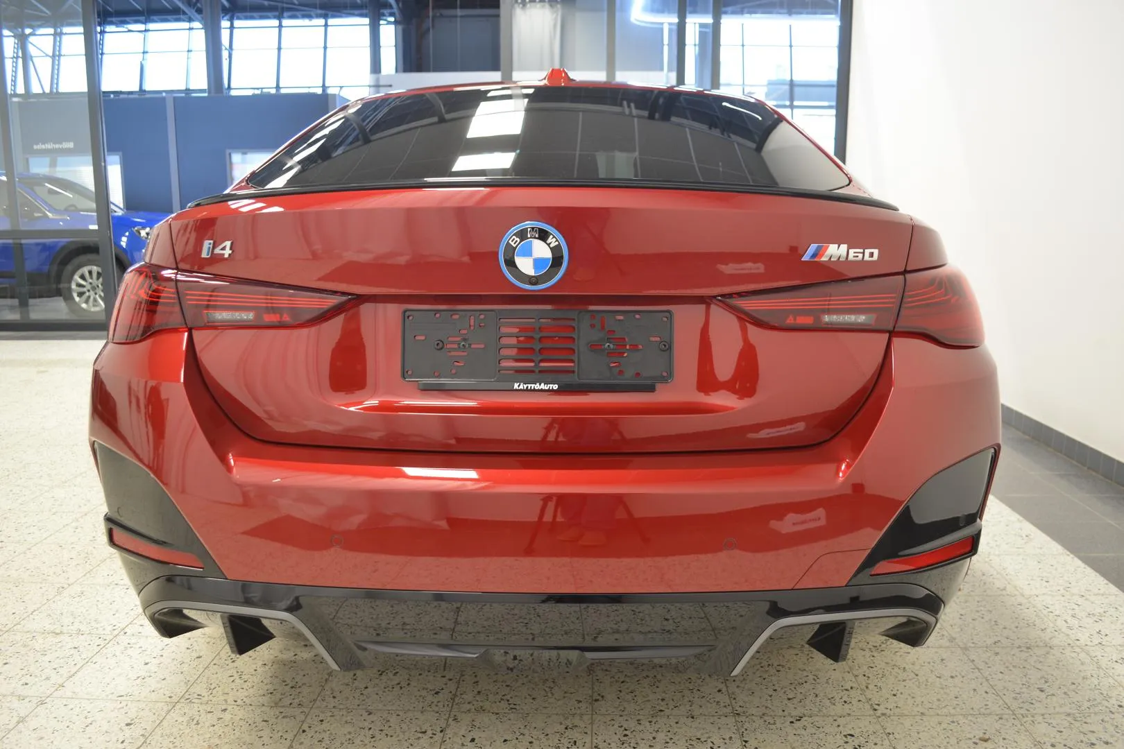BMW i4 KXL-325 carousel image