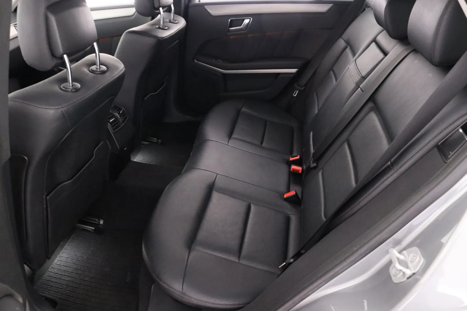 MERCEDES-BENZ E ERT-391 carousel image